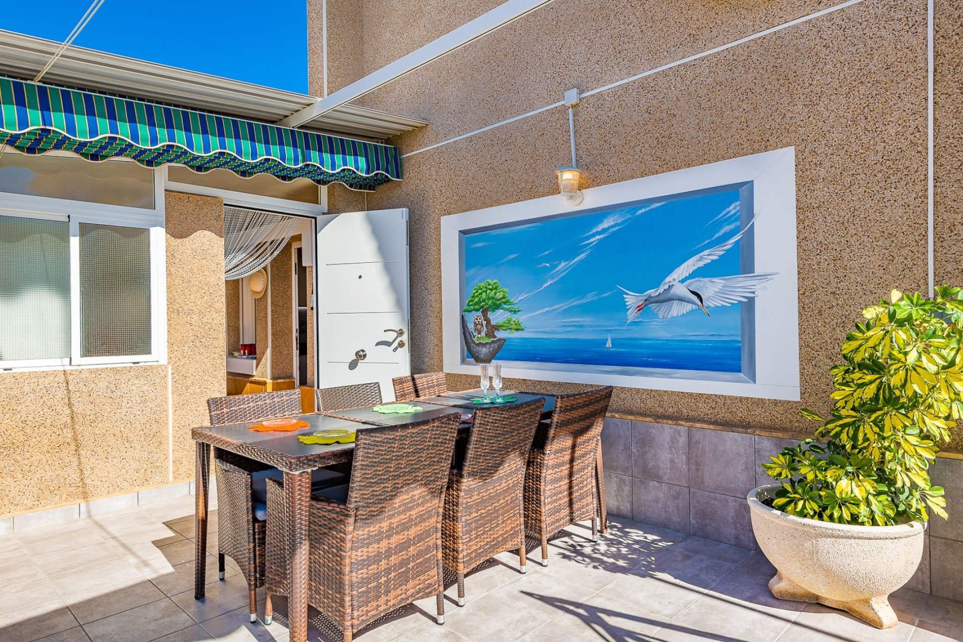 Használt Ingatlanok - Villa -
Torrevieja - Costa Blanca