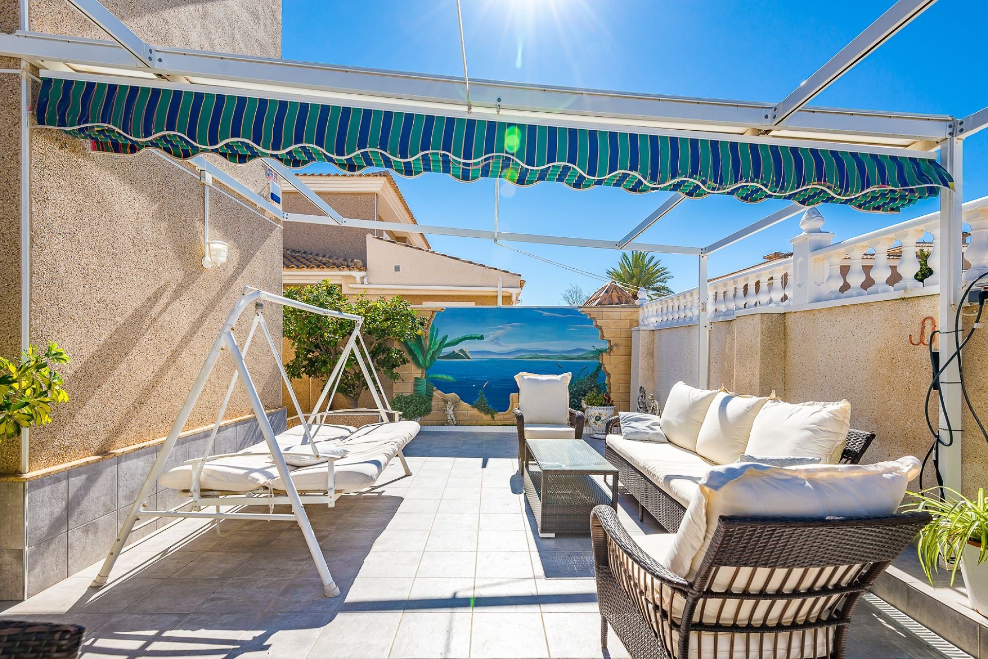 Használt Ingatlanok - Villa -
Torrevieja - Costa Blanca