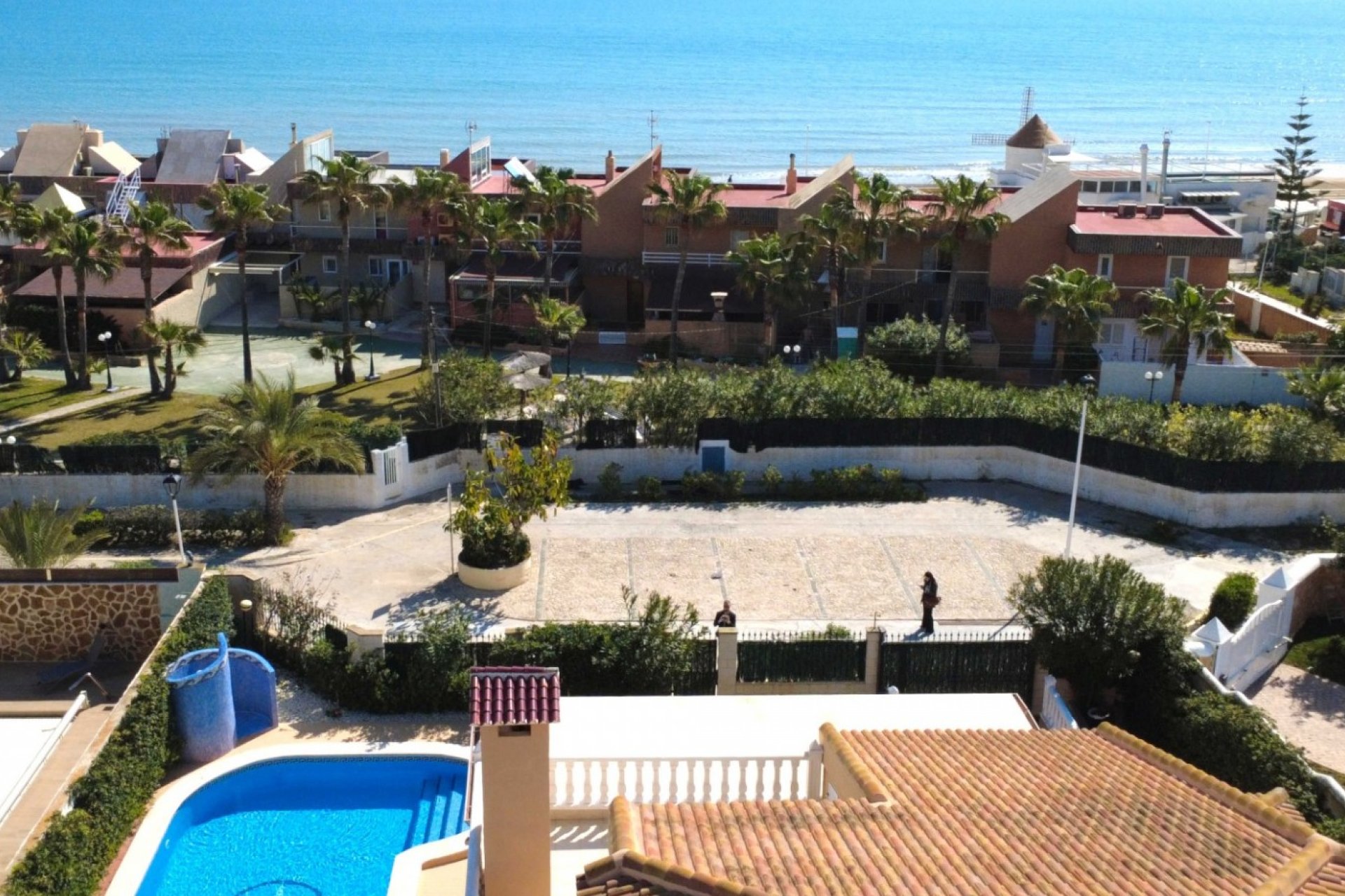 Használt Ingatlanok - Villa -
Torrevieja - Costa Blanca