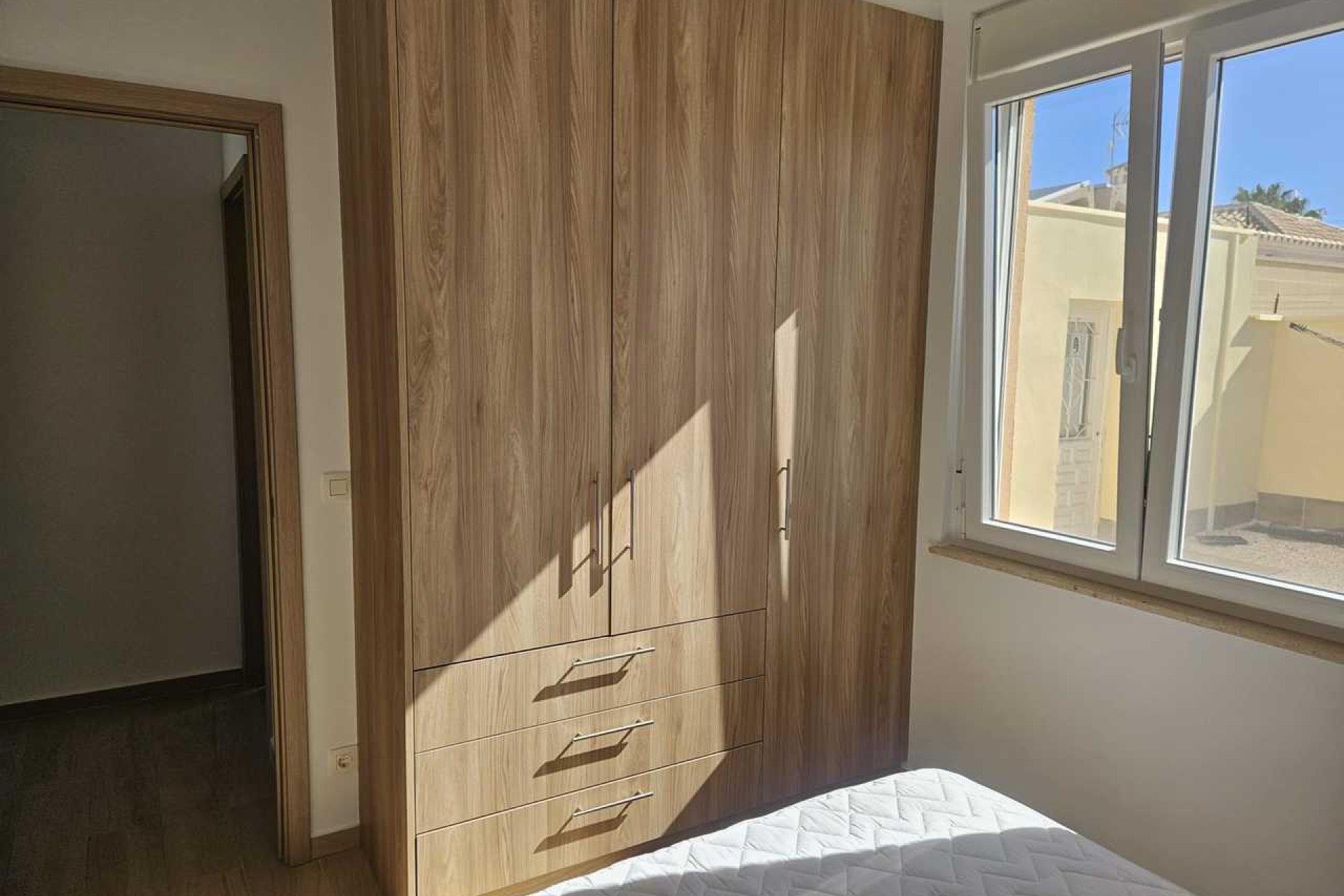 Használt Ingatlanok - Villa -
Torrevieja - Costa Blanca