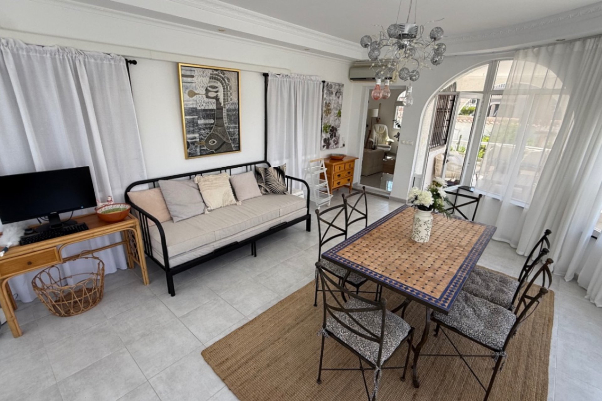 Használt Ingatlanok - Villa -
Torrevieja - Costa Blanca