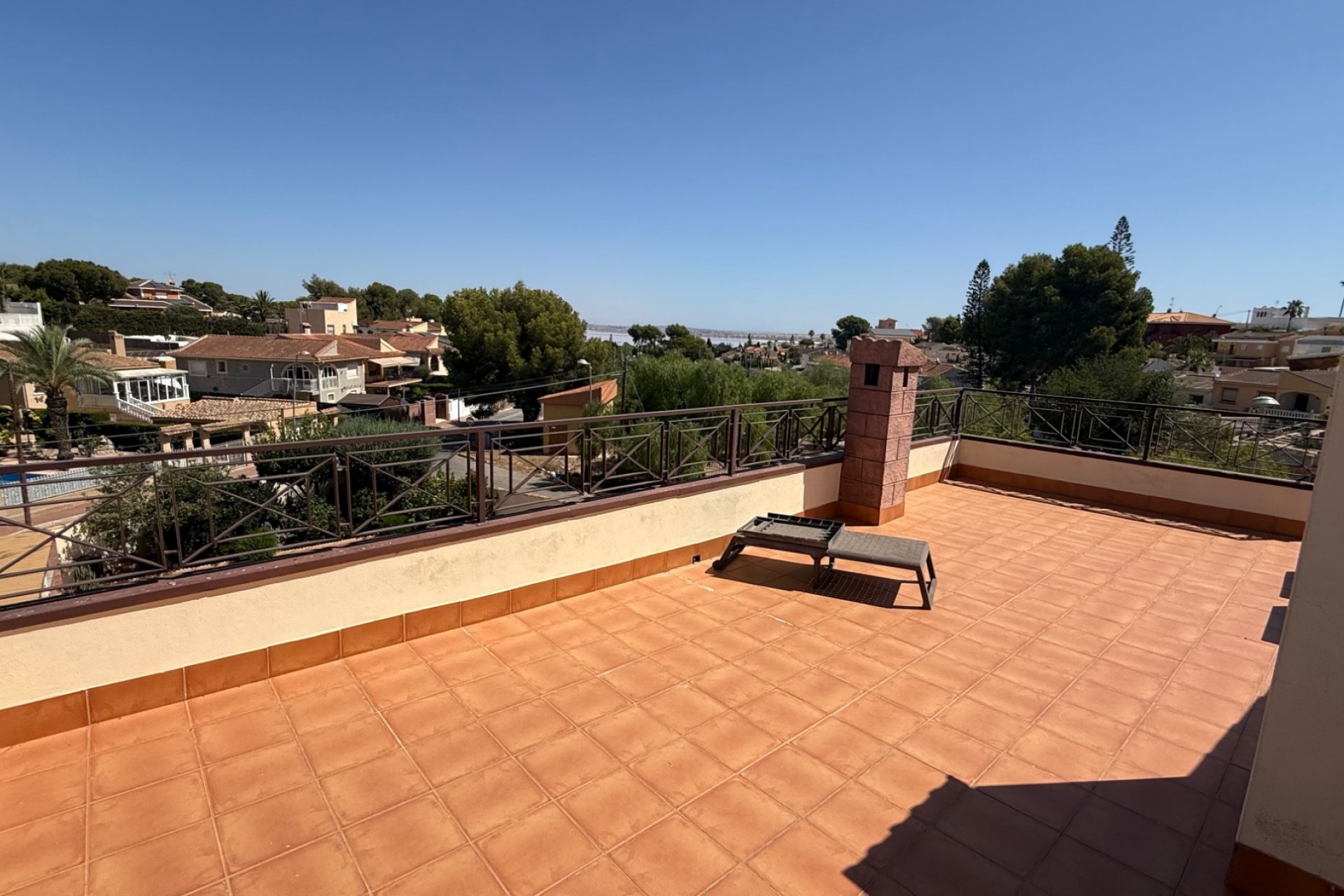 Használt Ingatlanok - Villa -
Torrevieja - Costa Blanca