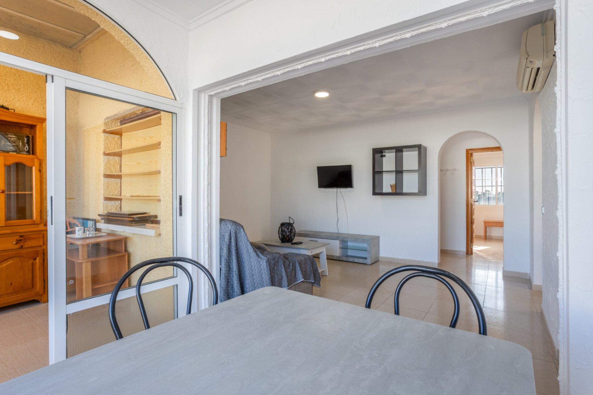 Használt Ingatlanok - Villa -
Torrevieja - Costa Blanca