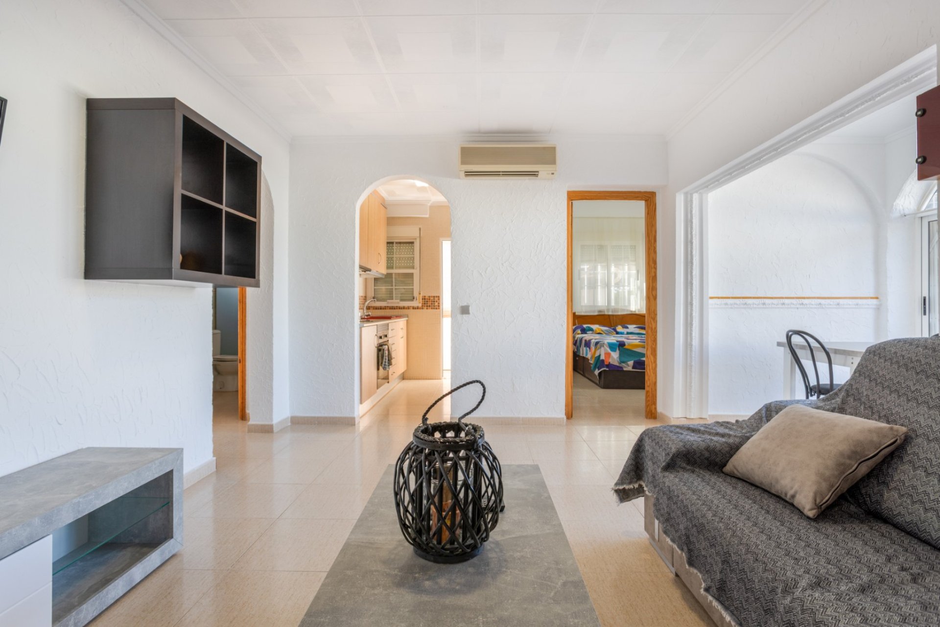 Használt Ingatlanok - Villa -
Torrevieja - Costa Blanca