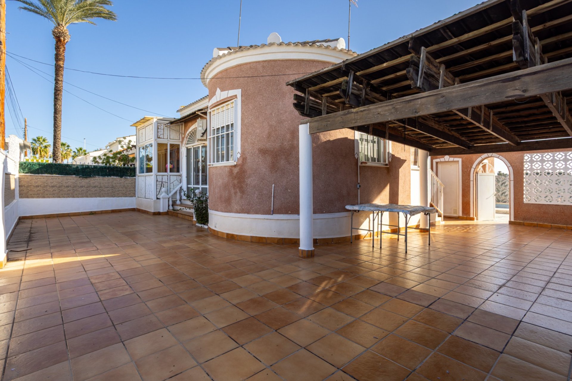 Használt Ingatlanok - Villa -
Torrevieja - Costa Blanca