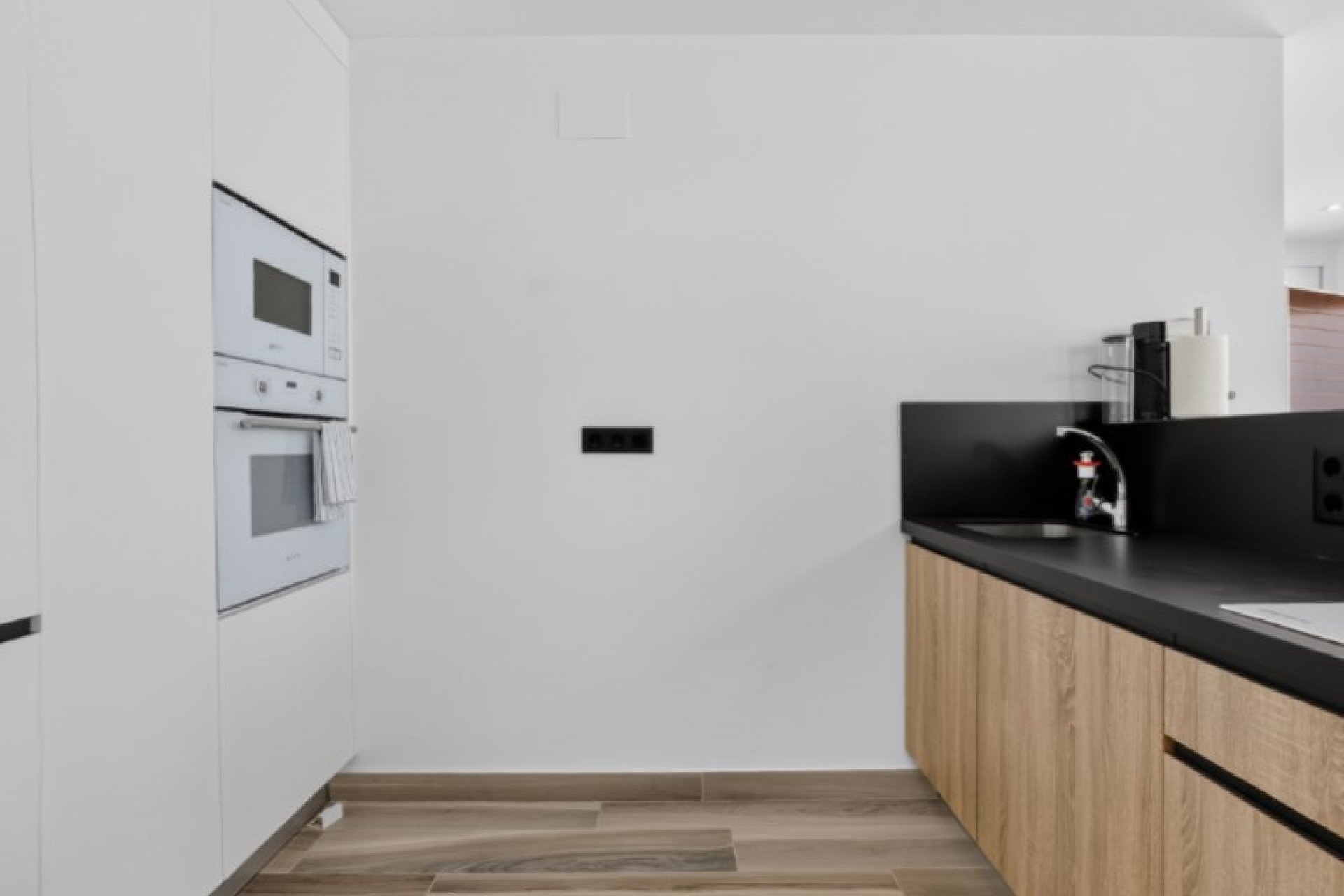 Használt Ingatlanok - Villa -
Torrevieja - Costa Blanca