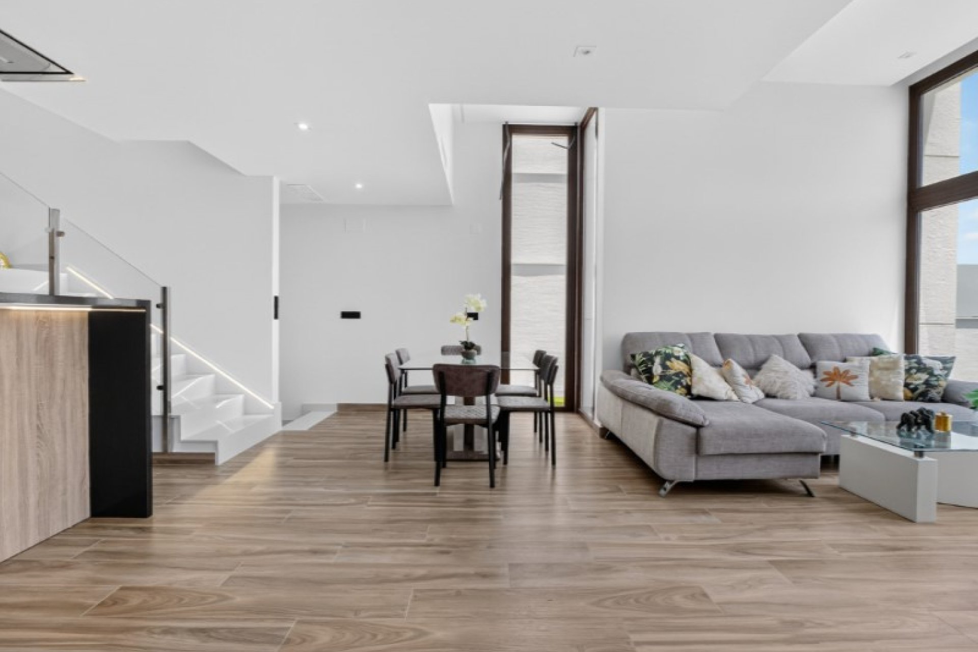 Használt Ingatlanok - Villa -
Torrevieja - Costa Blanca