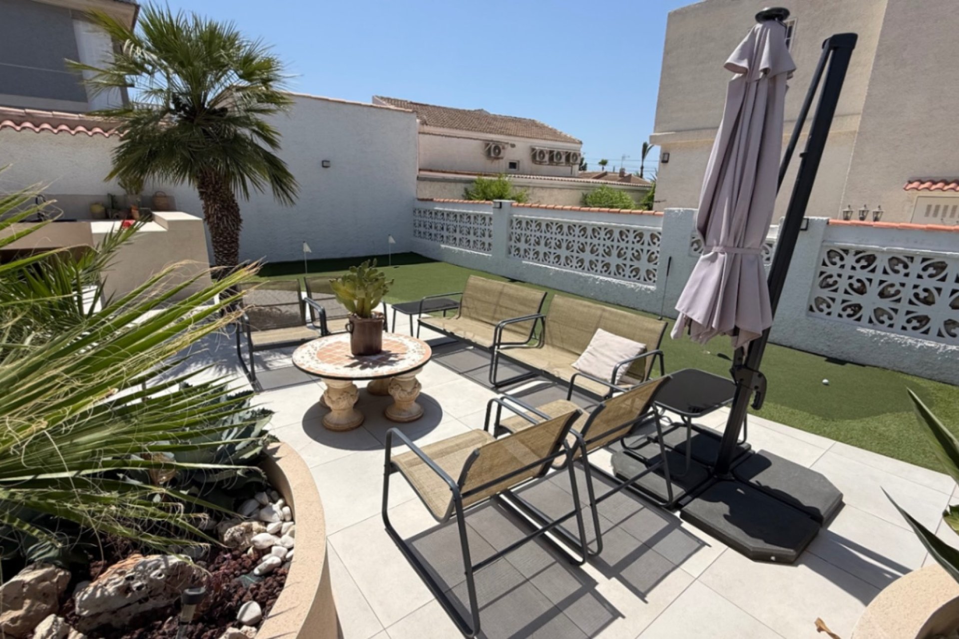 Használt Ingatlanok - Villa -
Torrevieja - Costa Blanca