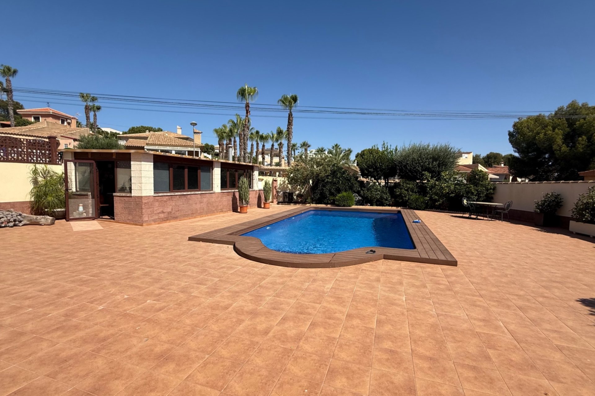 Használt Ingatlanok - Villa -
Torrevieja - Costa Blanca