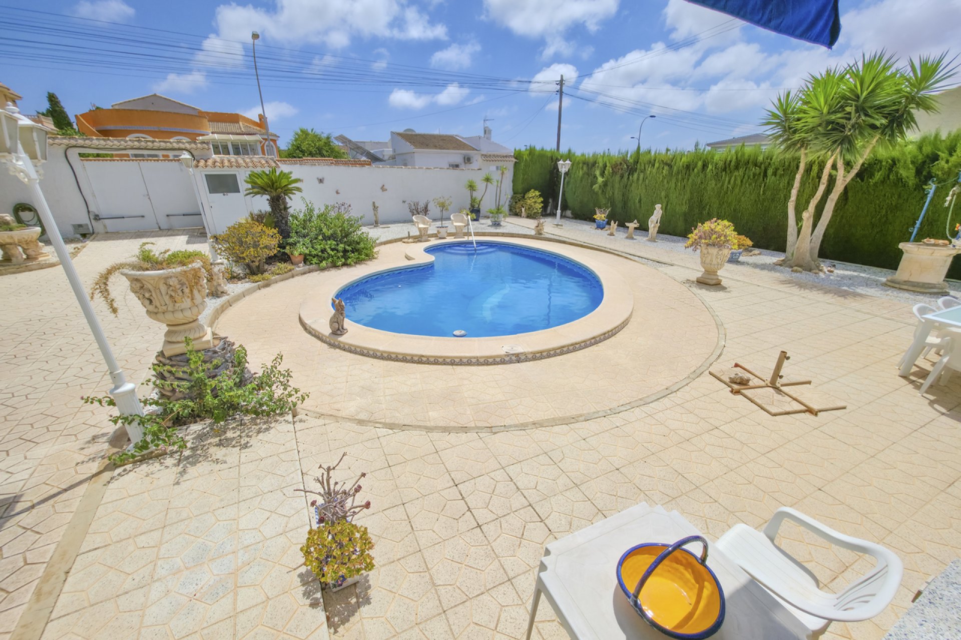 Használt Ingatlanok - Villa -
Torrevieja - Costa Blanca