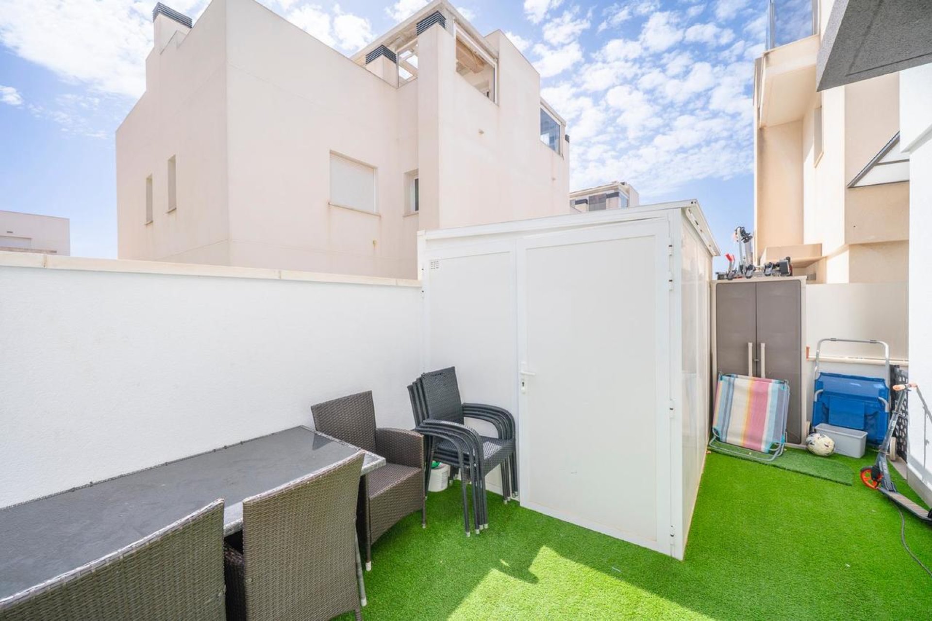Használt Ingatlanok - Villa -
Torrevieja - Costa Blanca