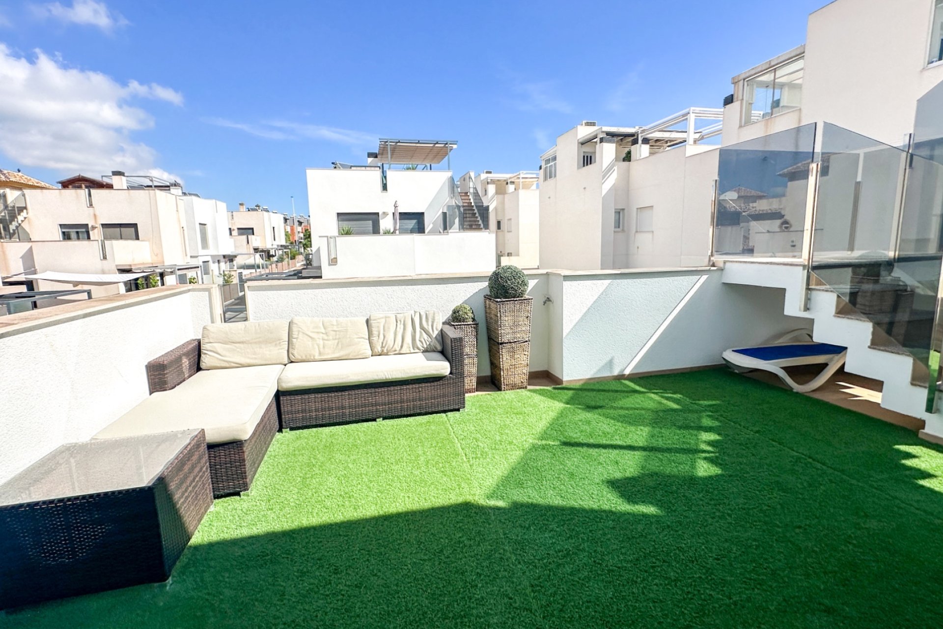 Használt Ingatlanok - Villa -
Torrevieja - Costa Blanca