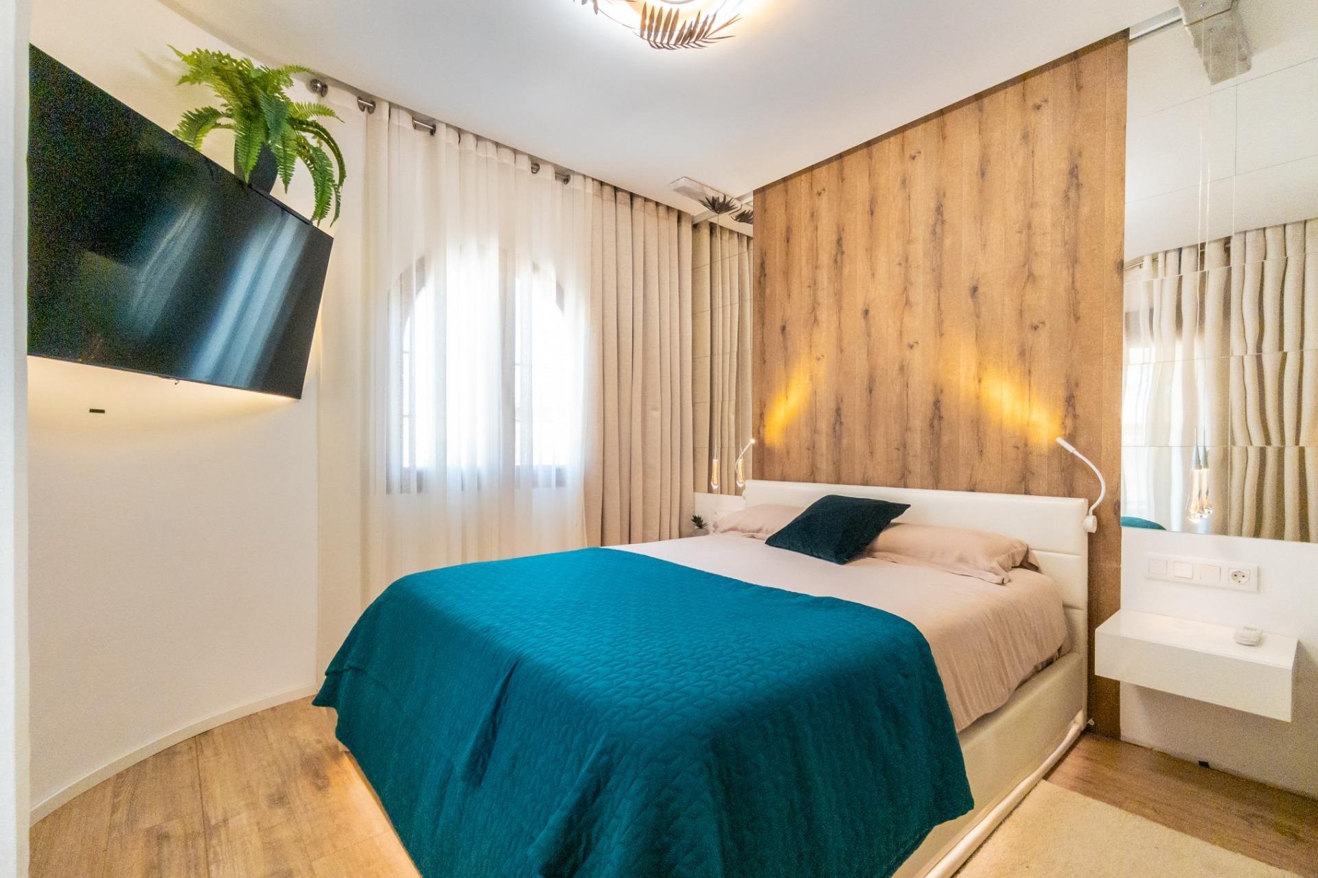 Használt Ingatlanok - Villa -
Torrevieja - El Chaparral