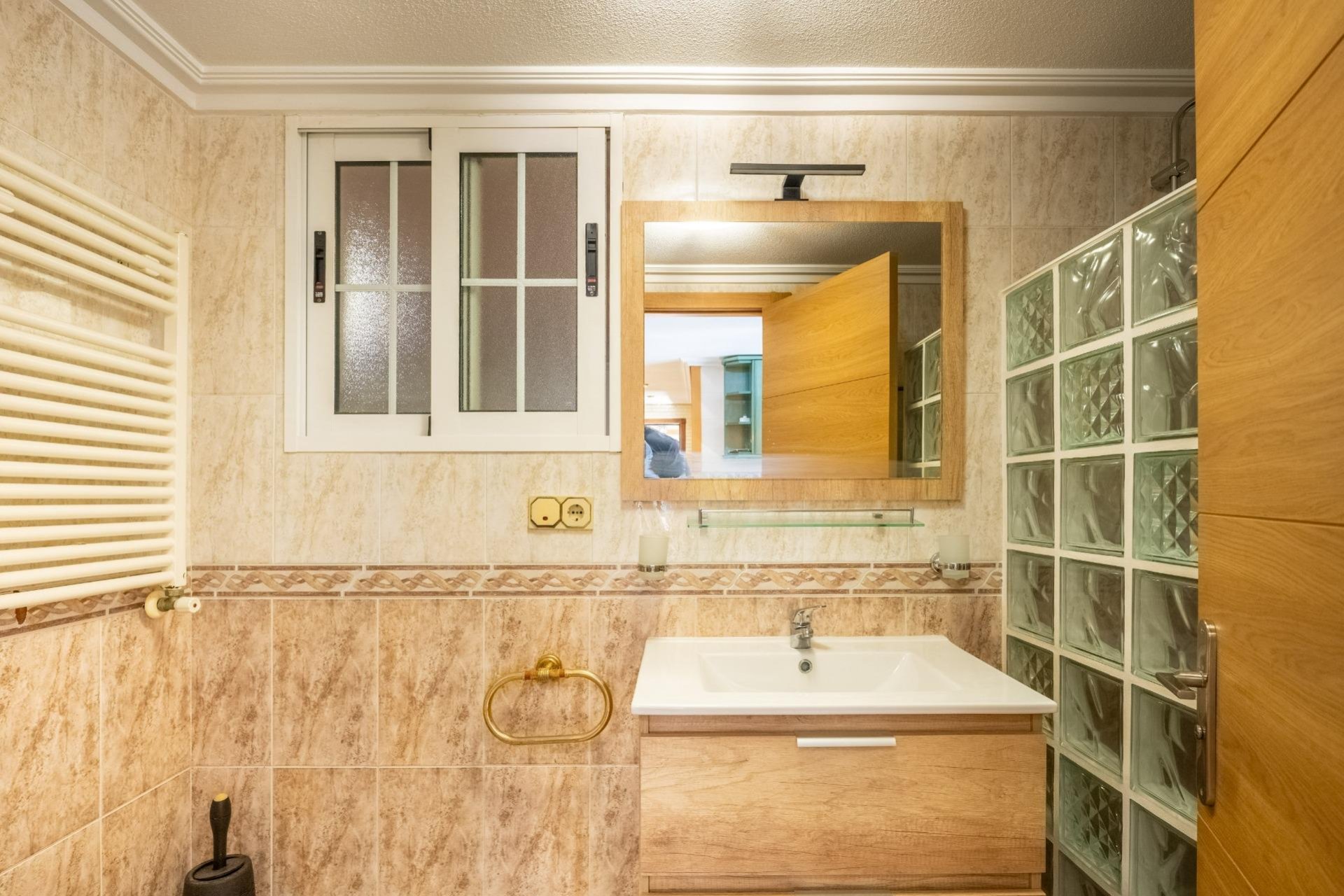 Használt Ingatlanok - Villa -
Torrevieja - El Chaparral