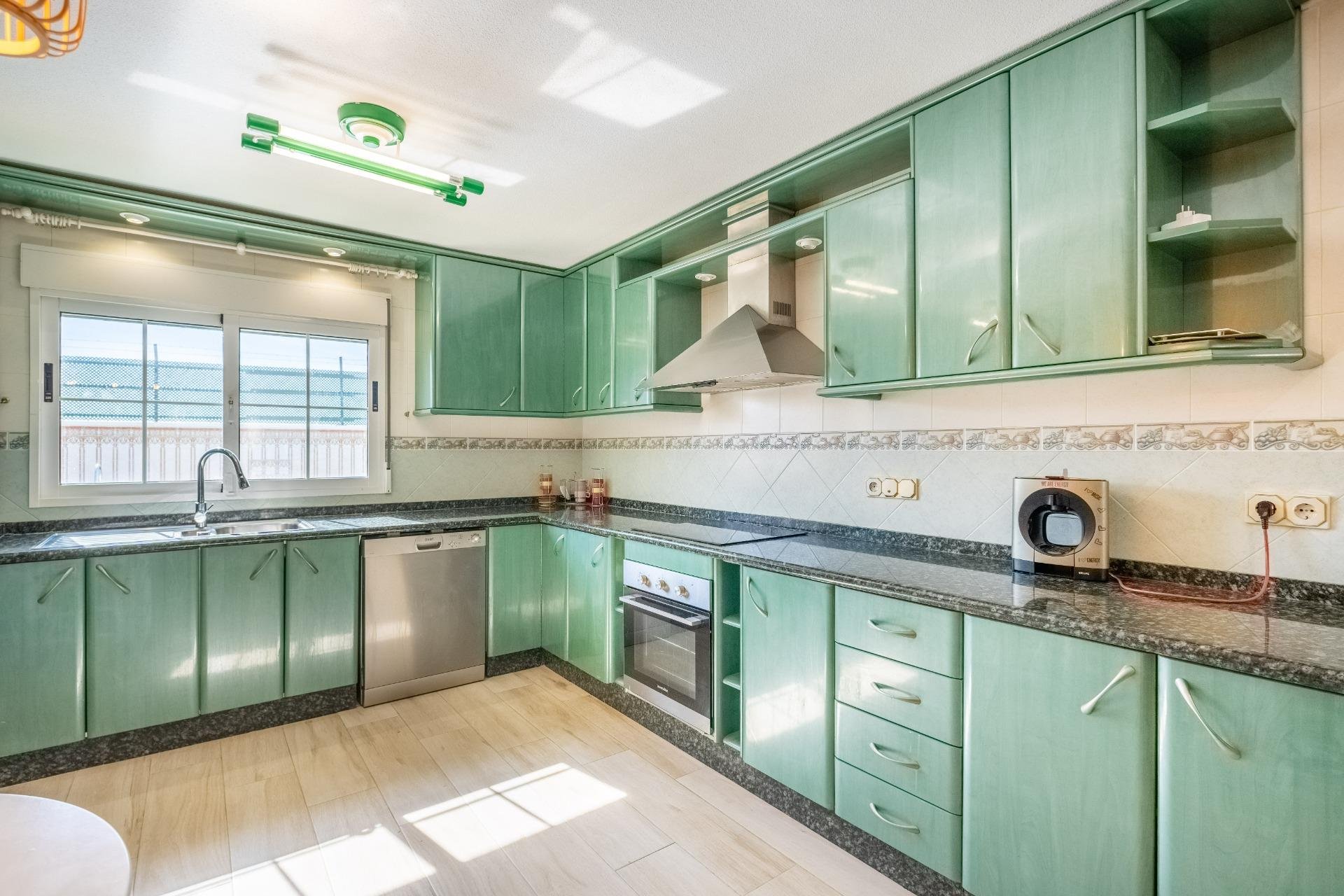 Használt Ingatlanok - Villa -
Torrevieja - El Chaparral