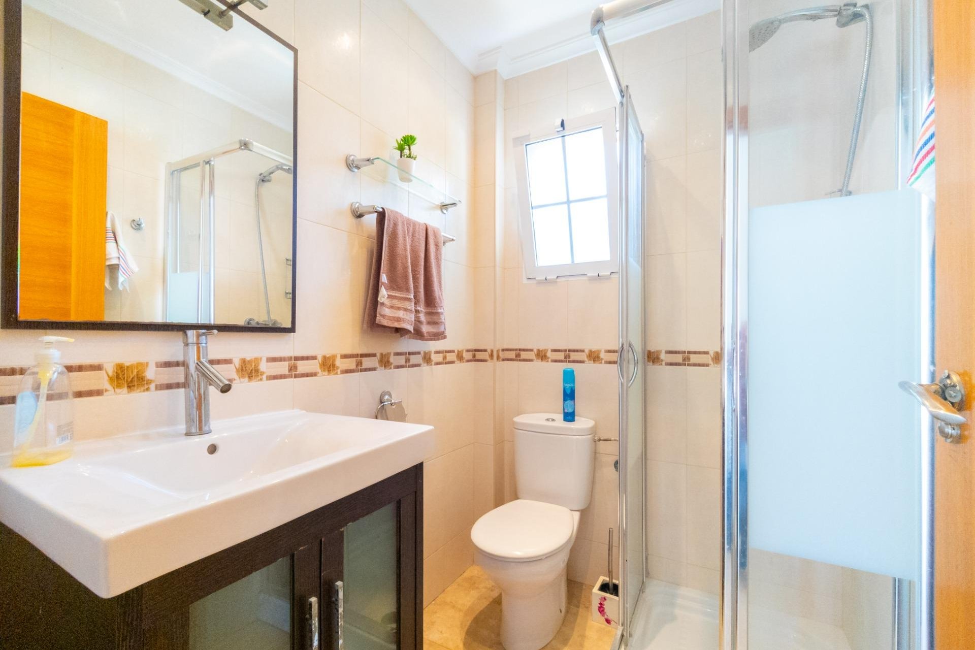 Használt Ingatlanok - Villa -
Torrevieja - La Mata