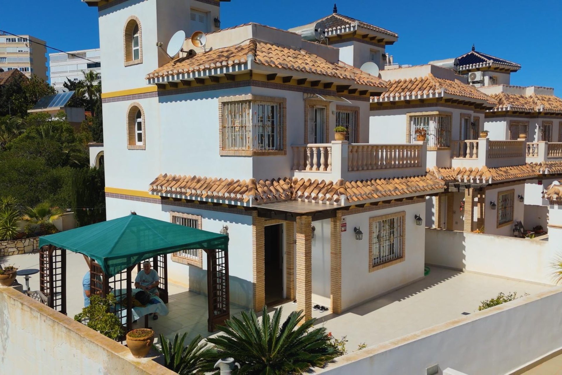 Használt Ingatlanok - Villa -
Torrevieja - La Mata