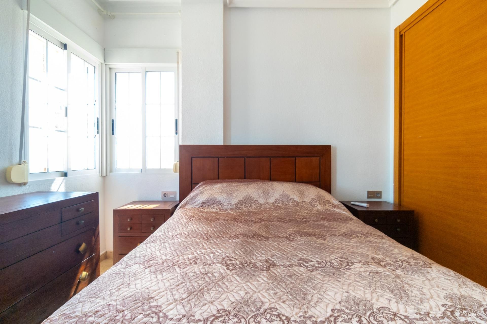 Használt Ingatlanok - Villa -
Torrevieja - La Mata