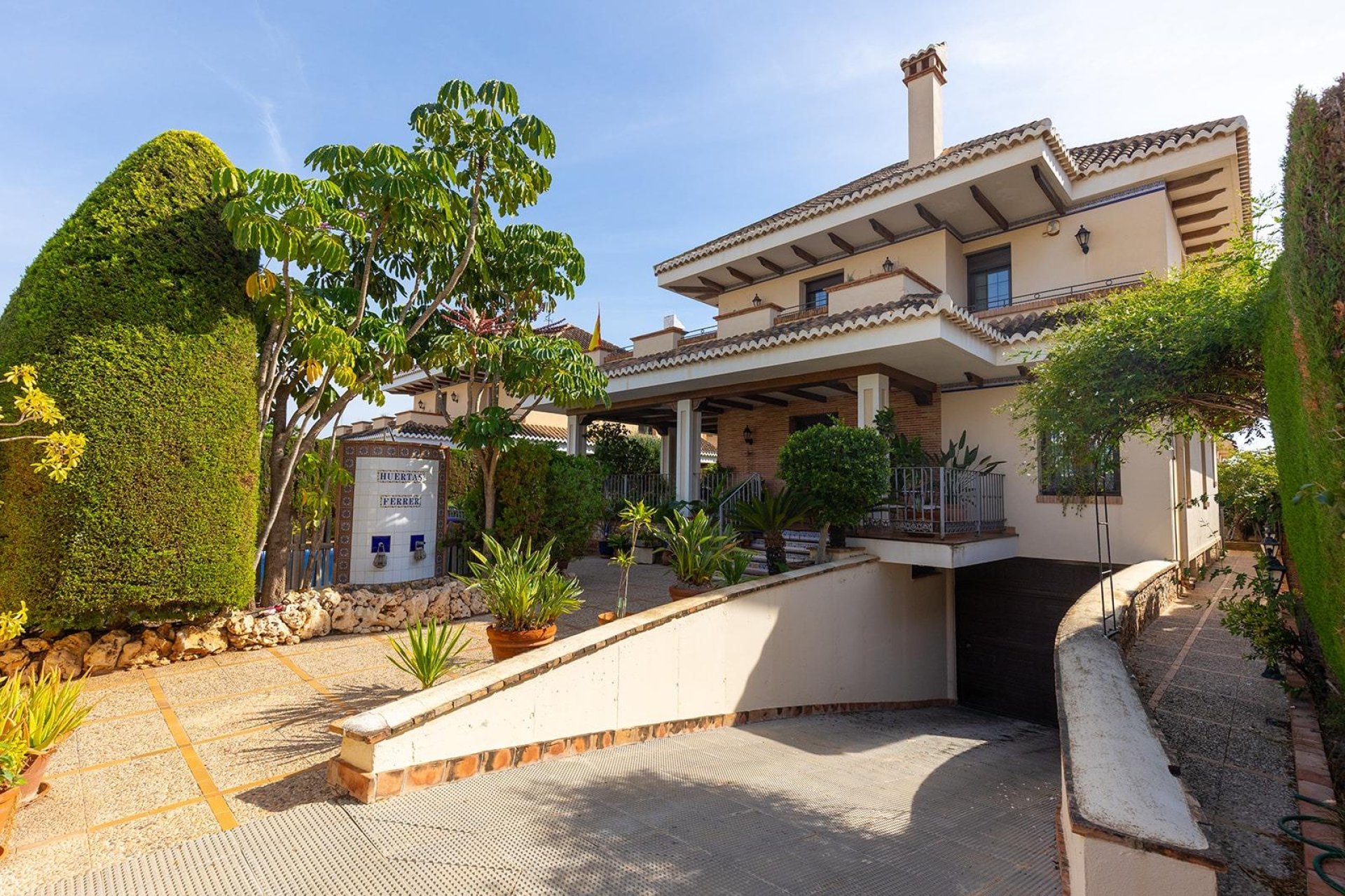 Használt Ingatlanok - Villa -
Torrevieja - La Veleta