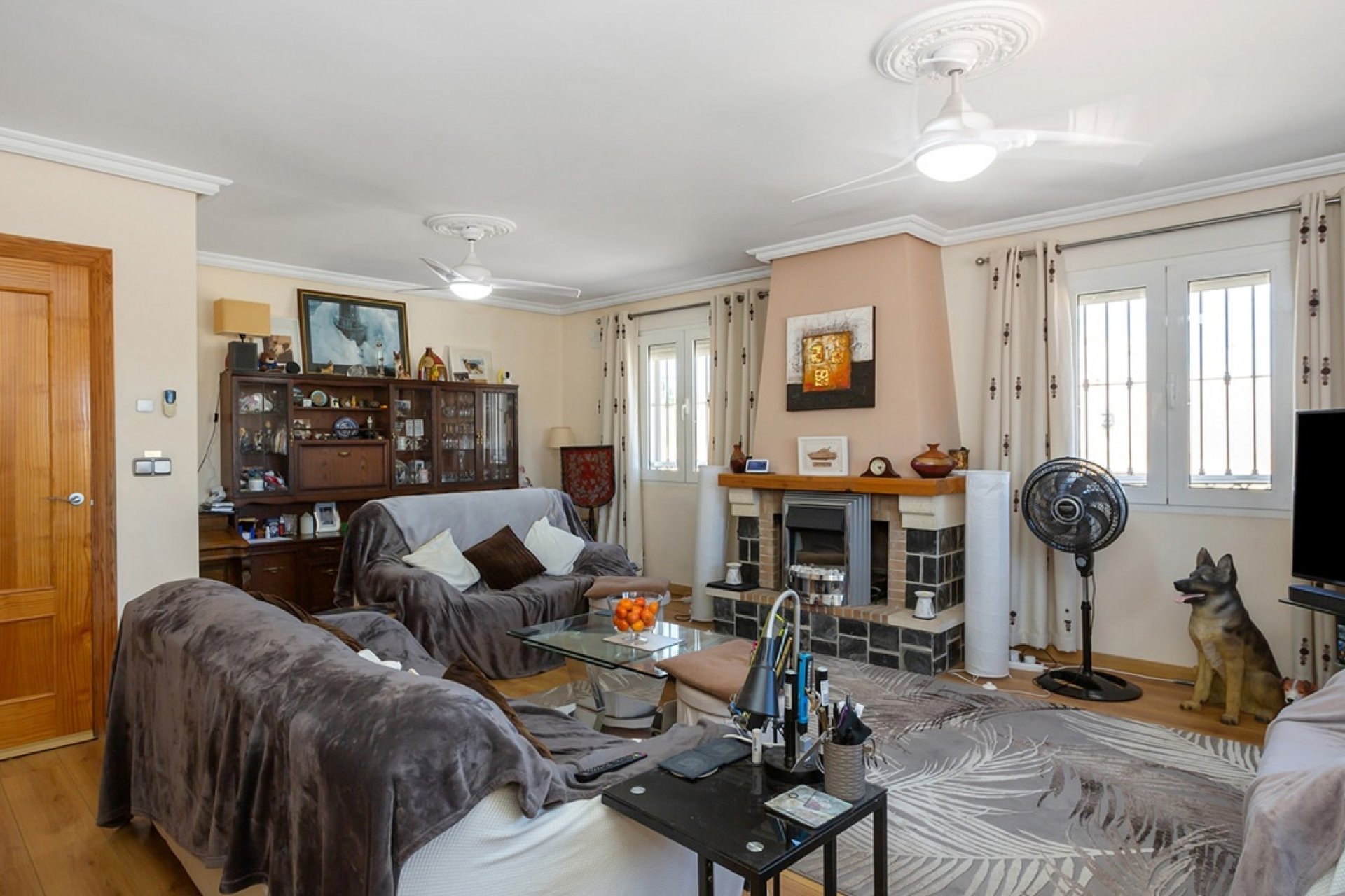 Használt Ingatlanok - Villa -
Torrevieja - Los Balcones