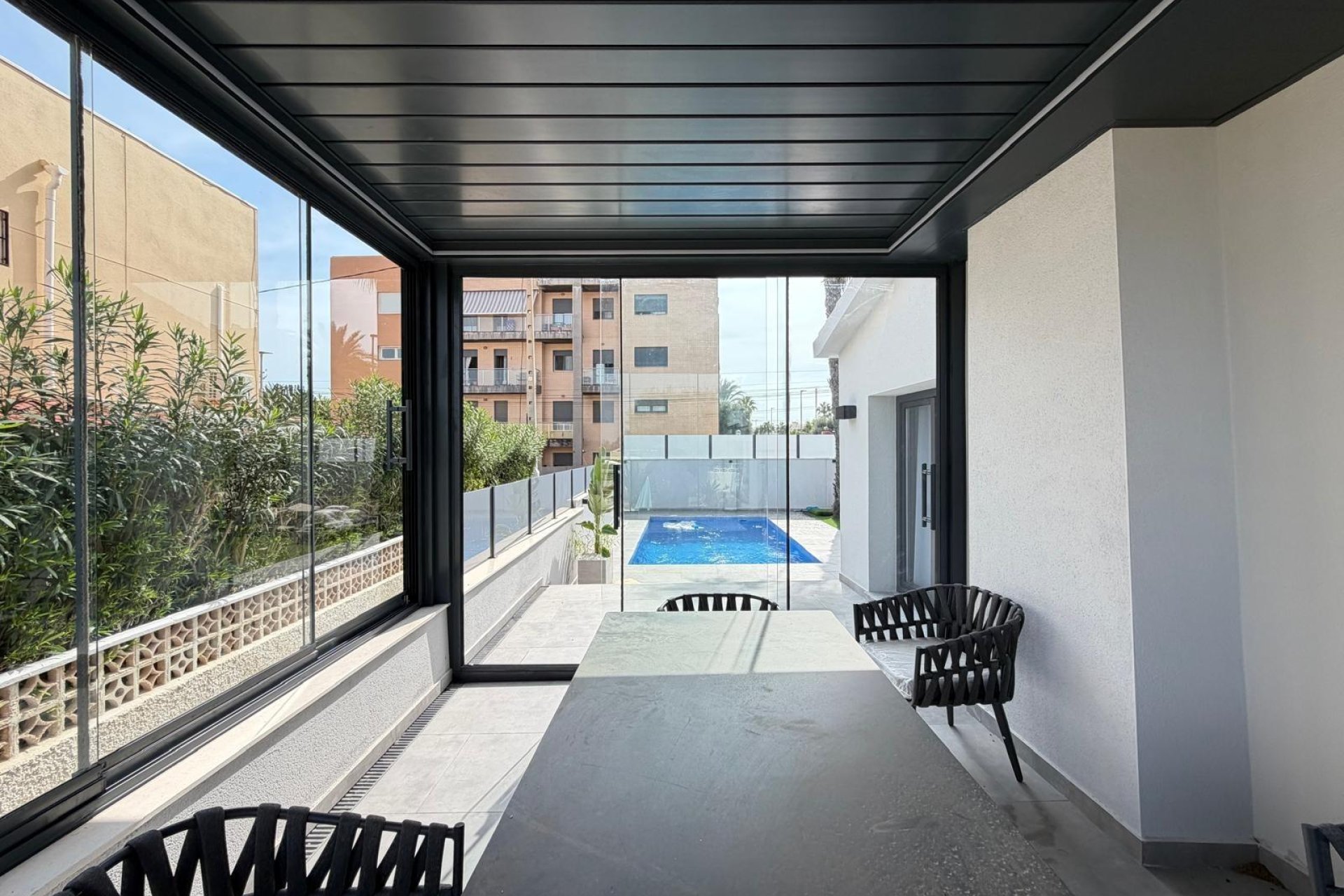 Használt Ingatlanok - Villa -
Torrevieja - Punta Prima