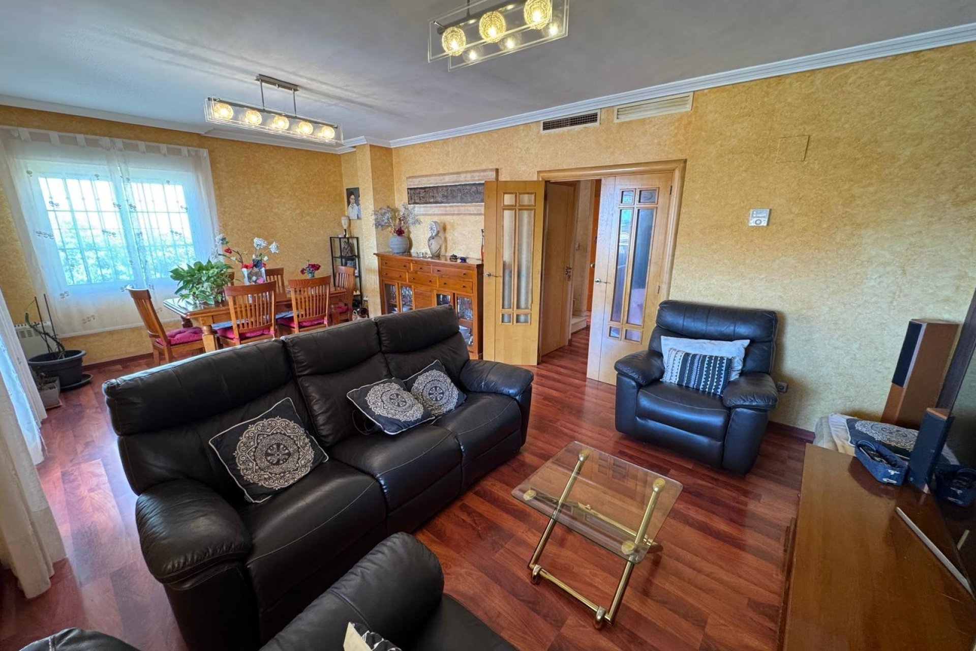 Használt Ingatlanok - Villa -
Torrevieja - Zona Los Frutales
