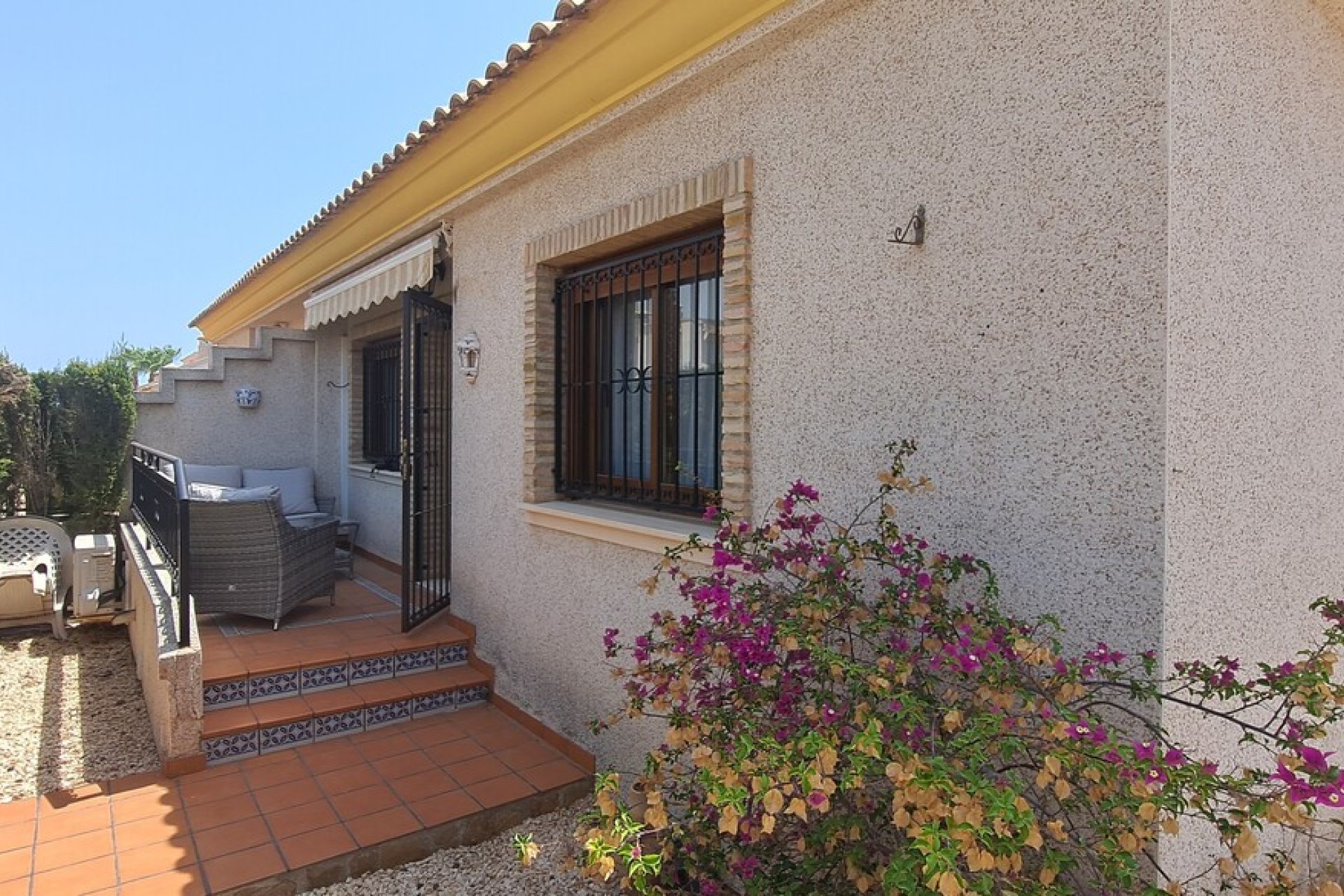 Használt Ingatlanok - Villa -
Villamartin - Costa Blanca
