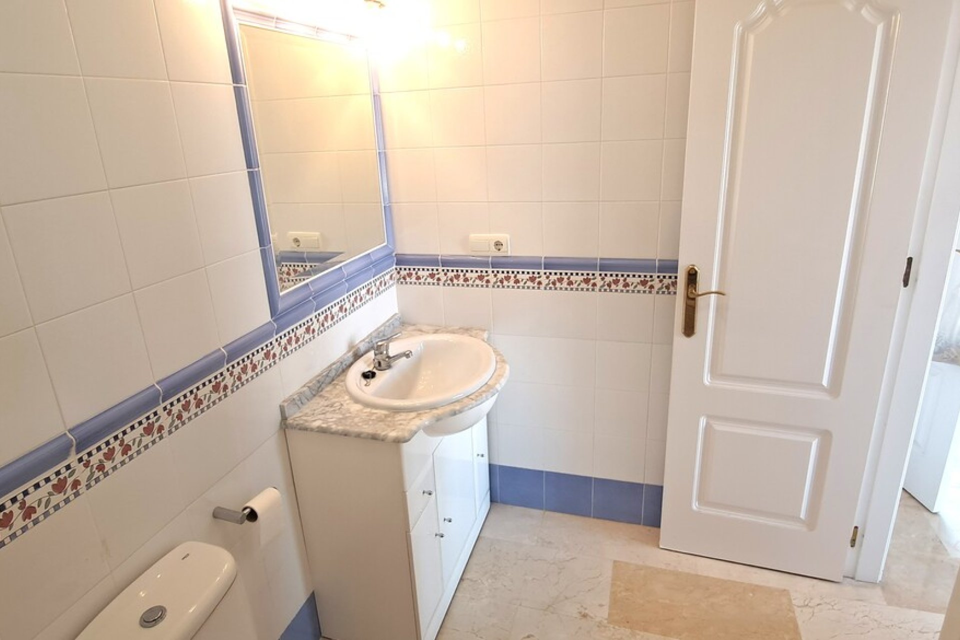 Használt Ingatlanok - Villa -
Villamartin - Costa Blanca