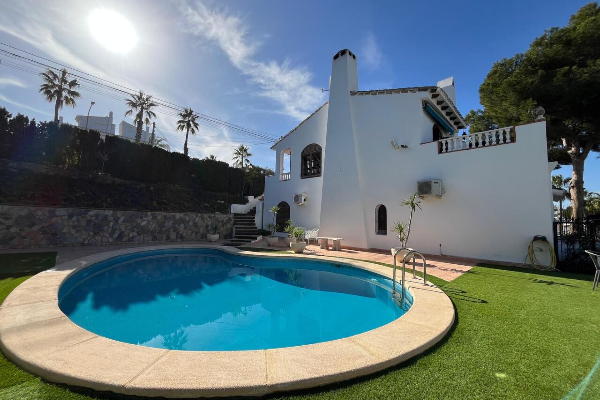Használt Ingatlanok - Villa -
Villamartin - Costa Blanca