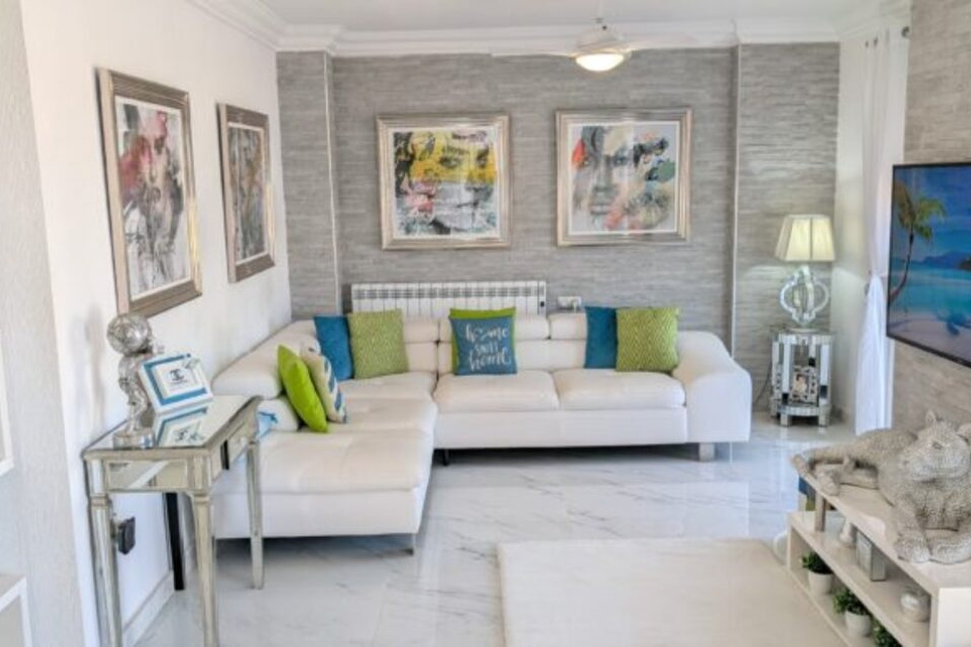 Használt Ingatlanok - Villa -
Villamartin - Costa Blanca