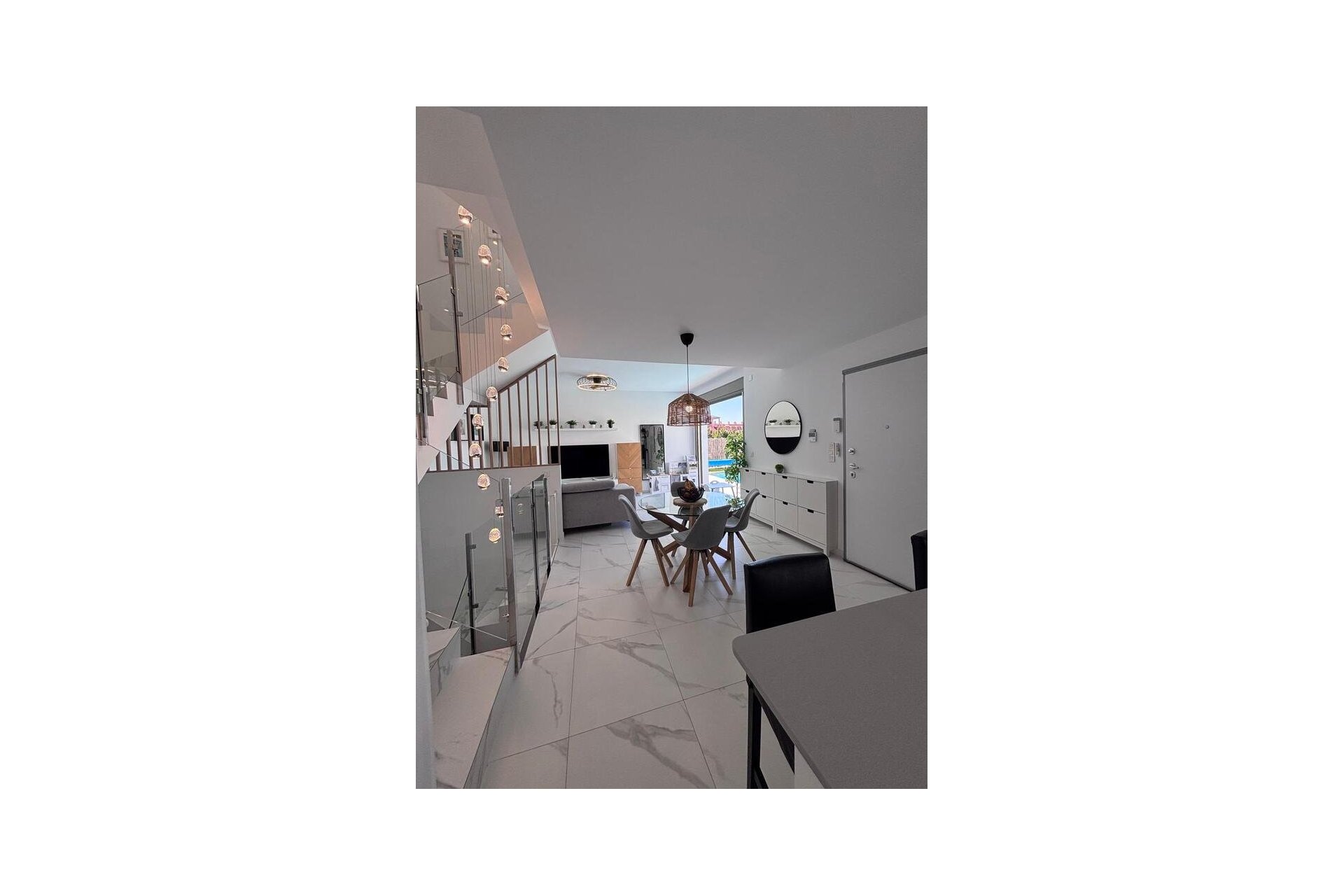 Használt Ingatlanok - Villa -
Villamartin - Costa Blanca