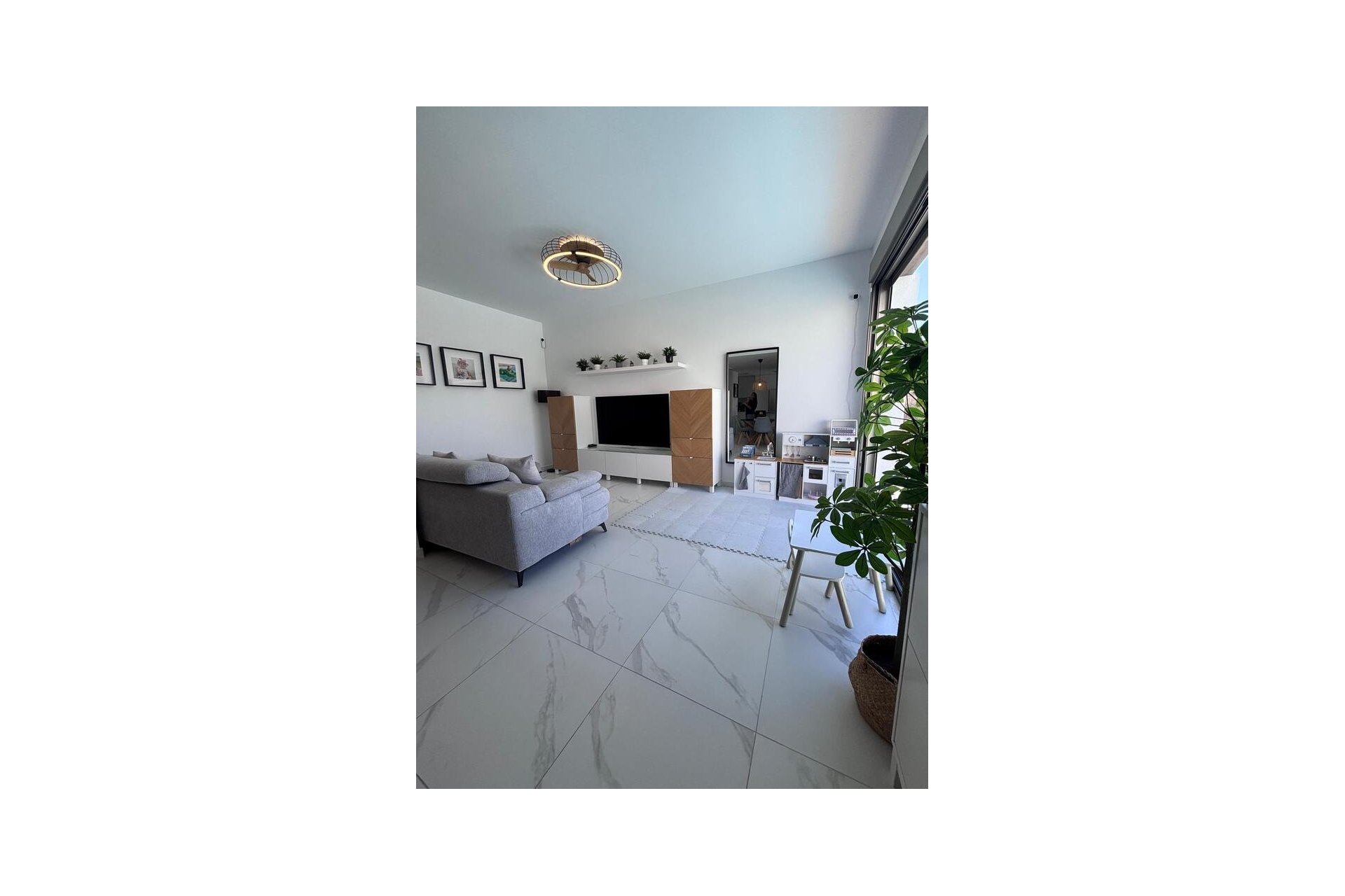 Használt Ingatlanok - Villa -
Villamartin - Costa Blanca