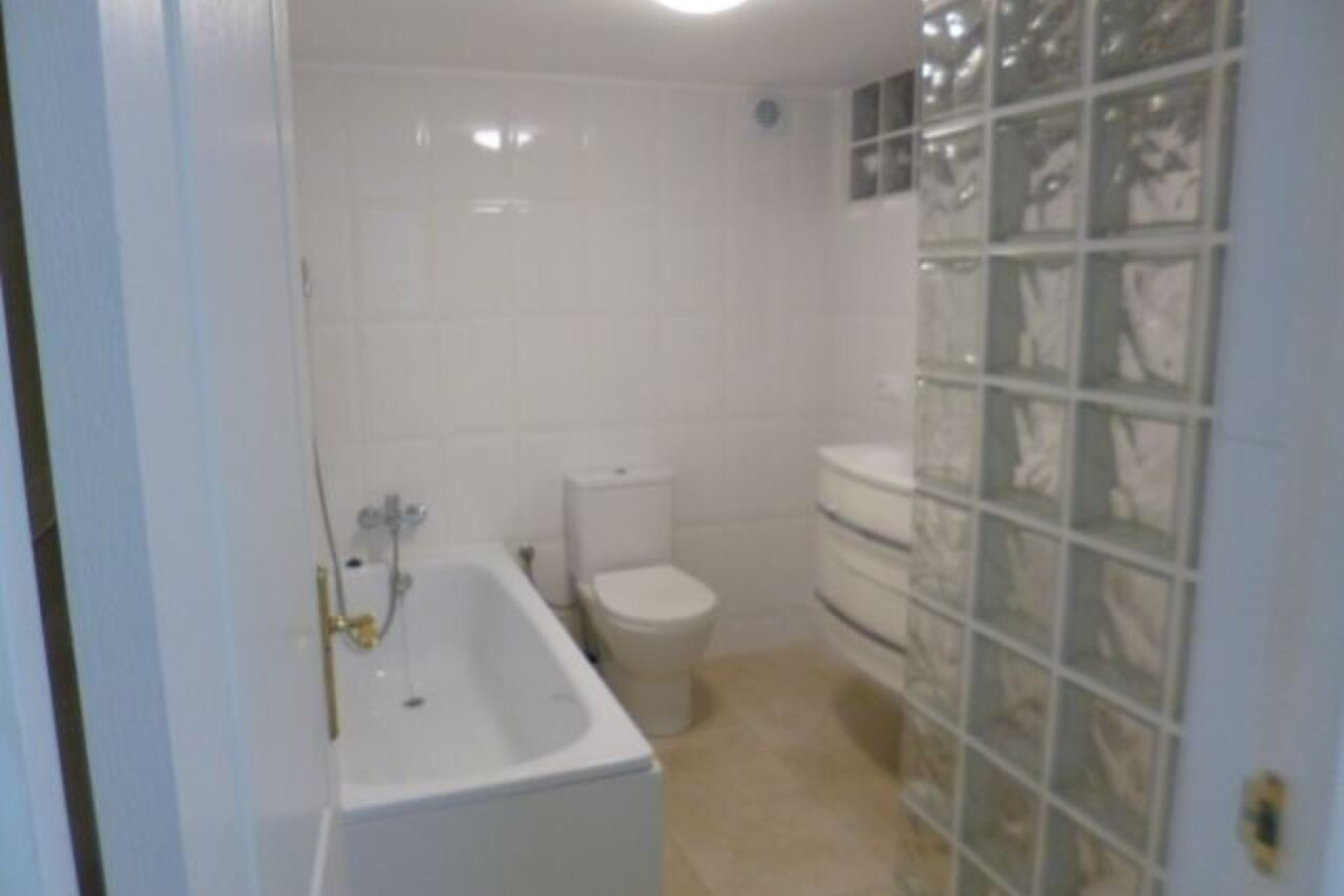 Használt Ingatlanok - Villa -
Villamartin - Costa Blanca