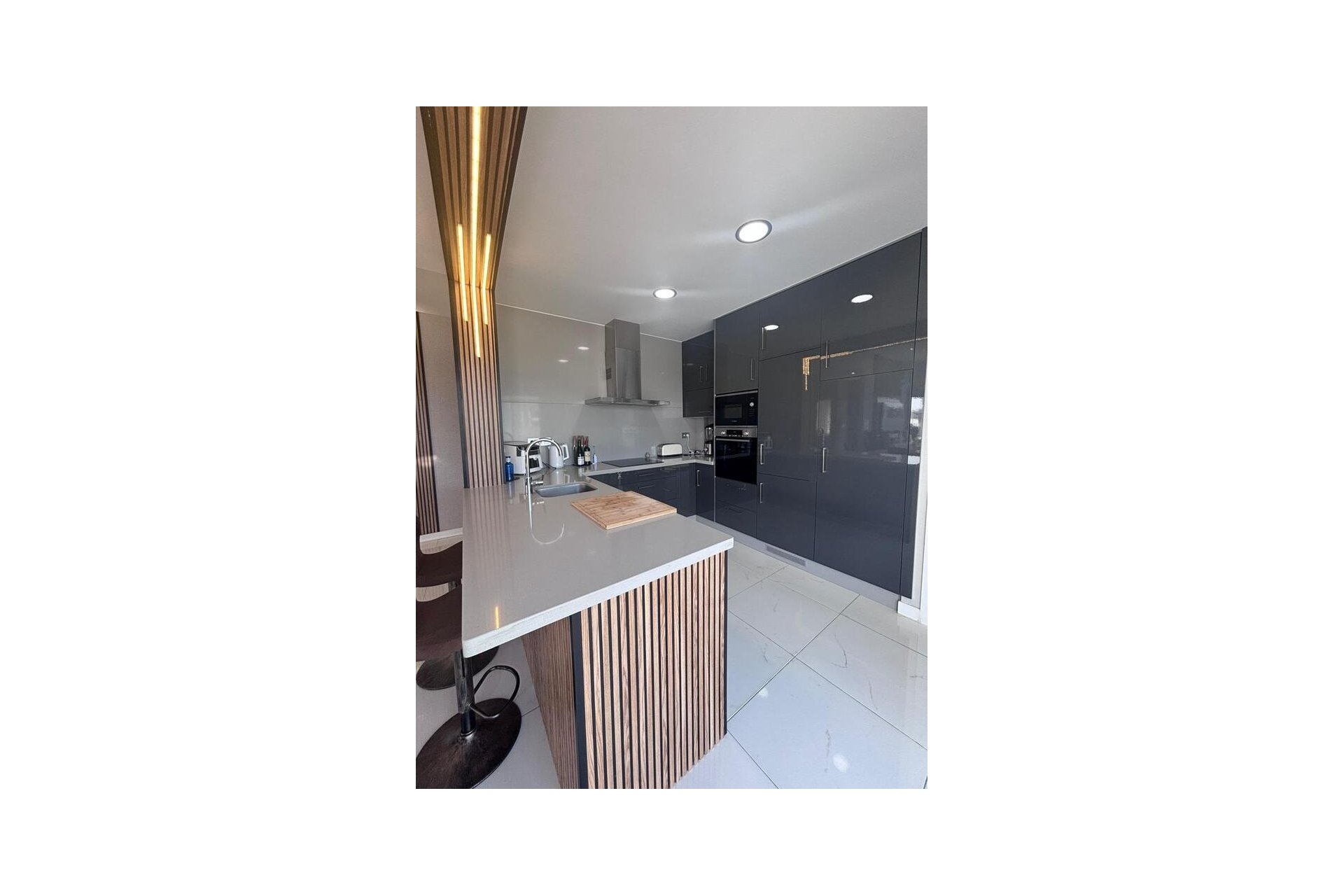 Használt Ingatlanok - Villa -
Villamartin - Costa Blanca