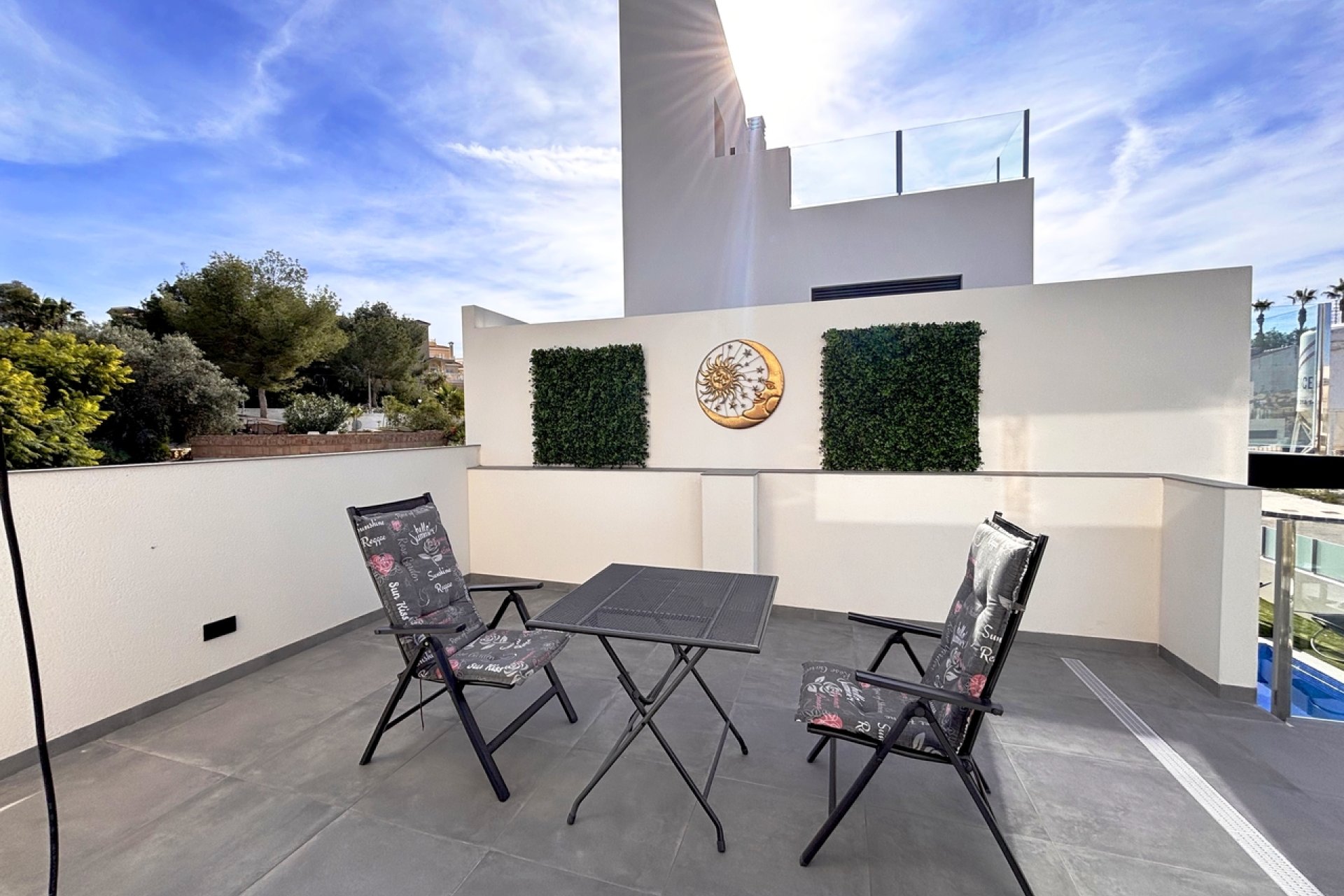 Használt Ingatlanok - Villa -
Villamartin - Costa Blanca