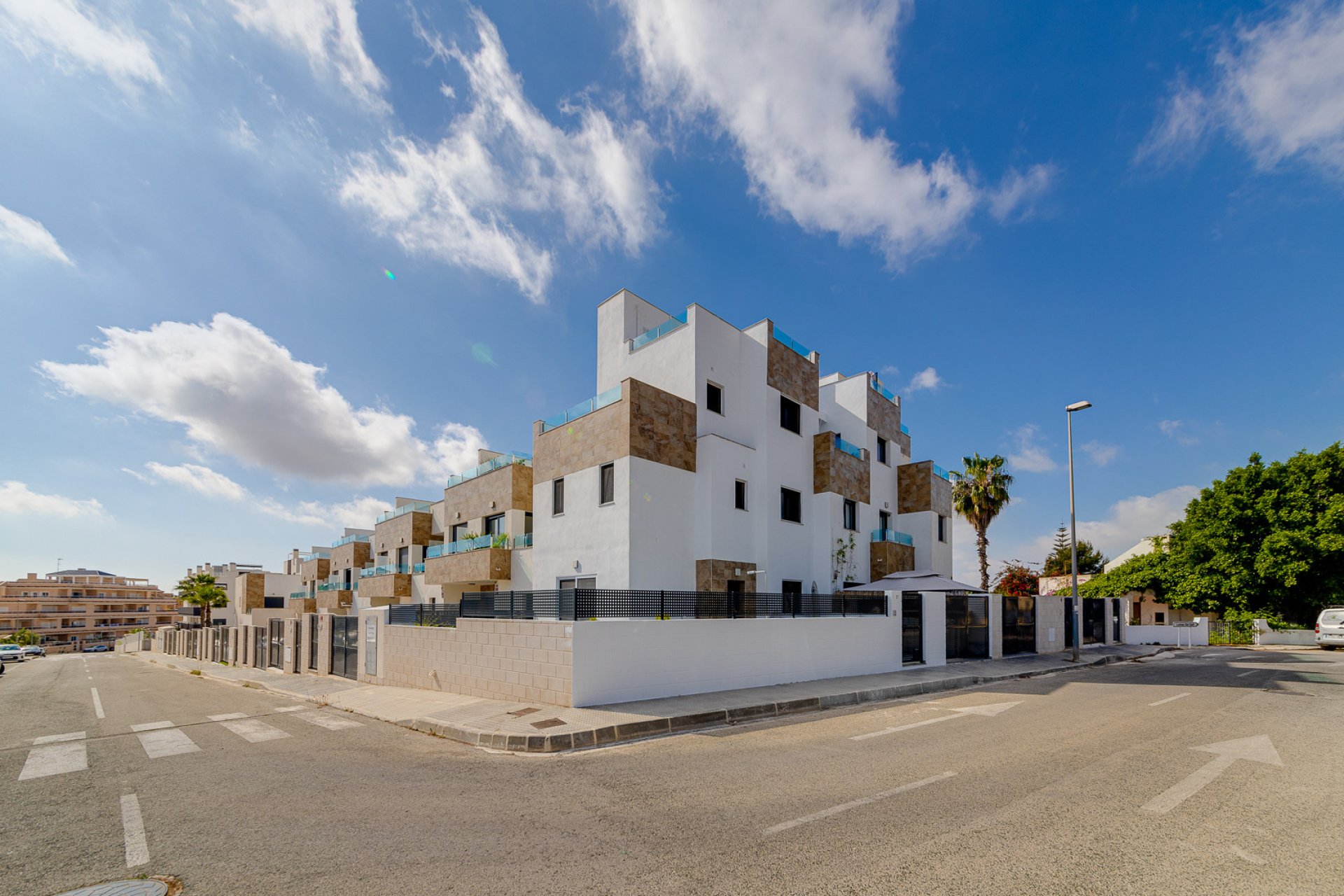 Használt Ingatlanok - Villa -
Villamartin - Costa Blanca