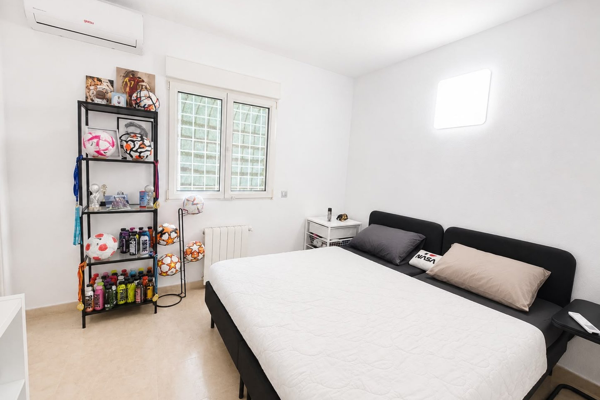 Használt Ingatlanok - Villa -
Villamartin - Costa Blanca