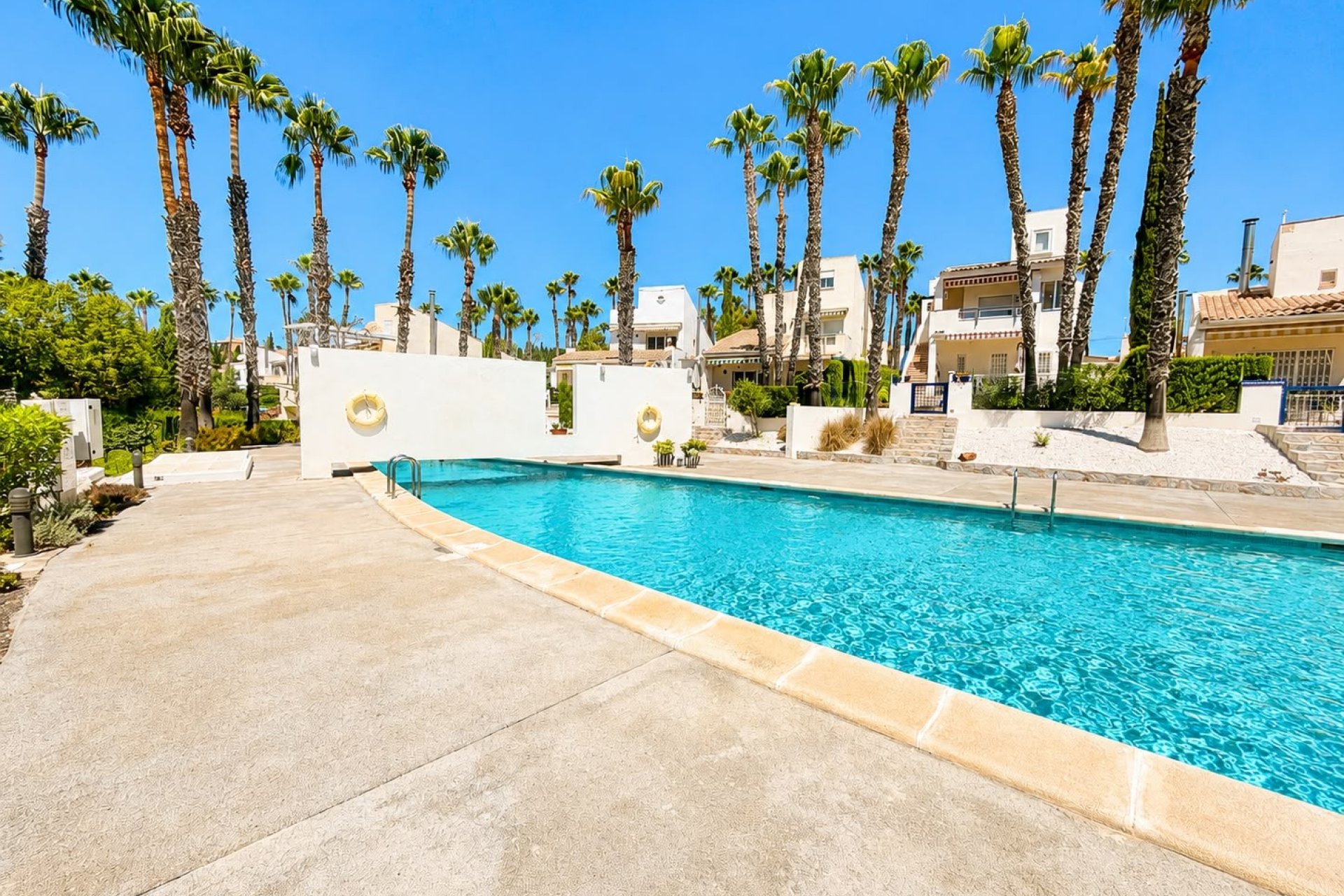 Használt Ingatlanok - Villa -
Villamartin - Costa Blanca