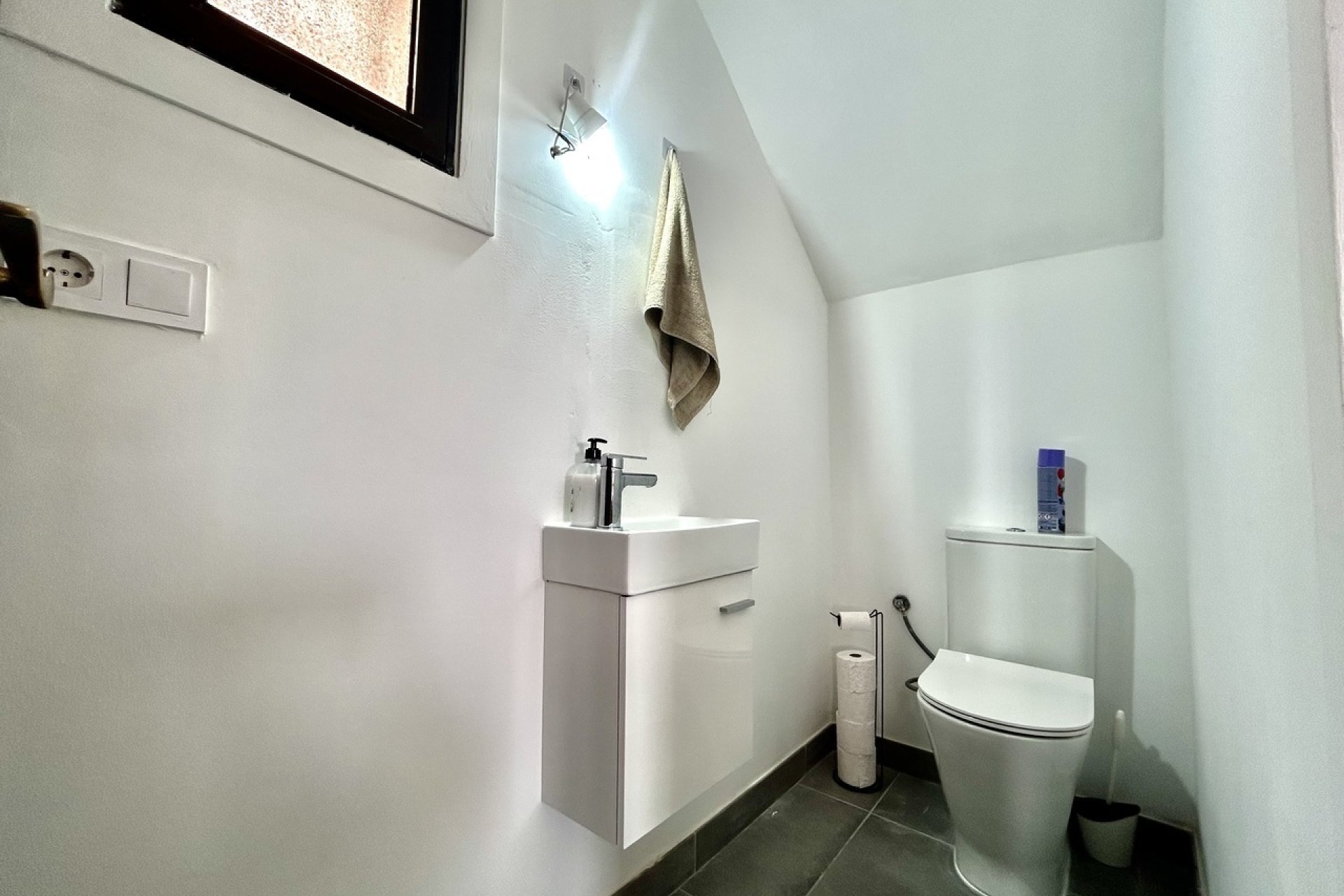 Használt Ingatlanok - Villa -
Villamartin - Costa Blanca
