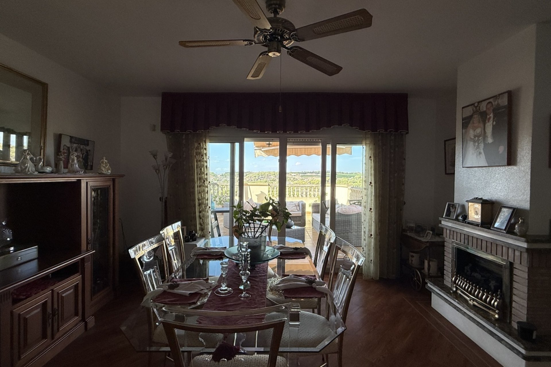 Használt Ingatlanok - Villa -
Villamartin - Costa Blanca