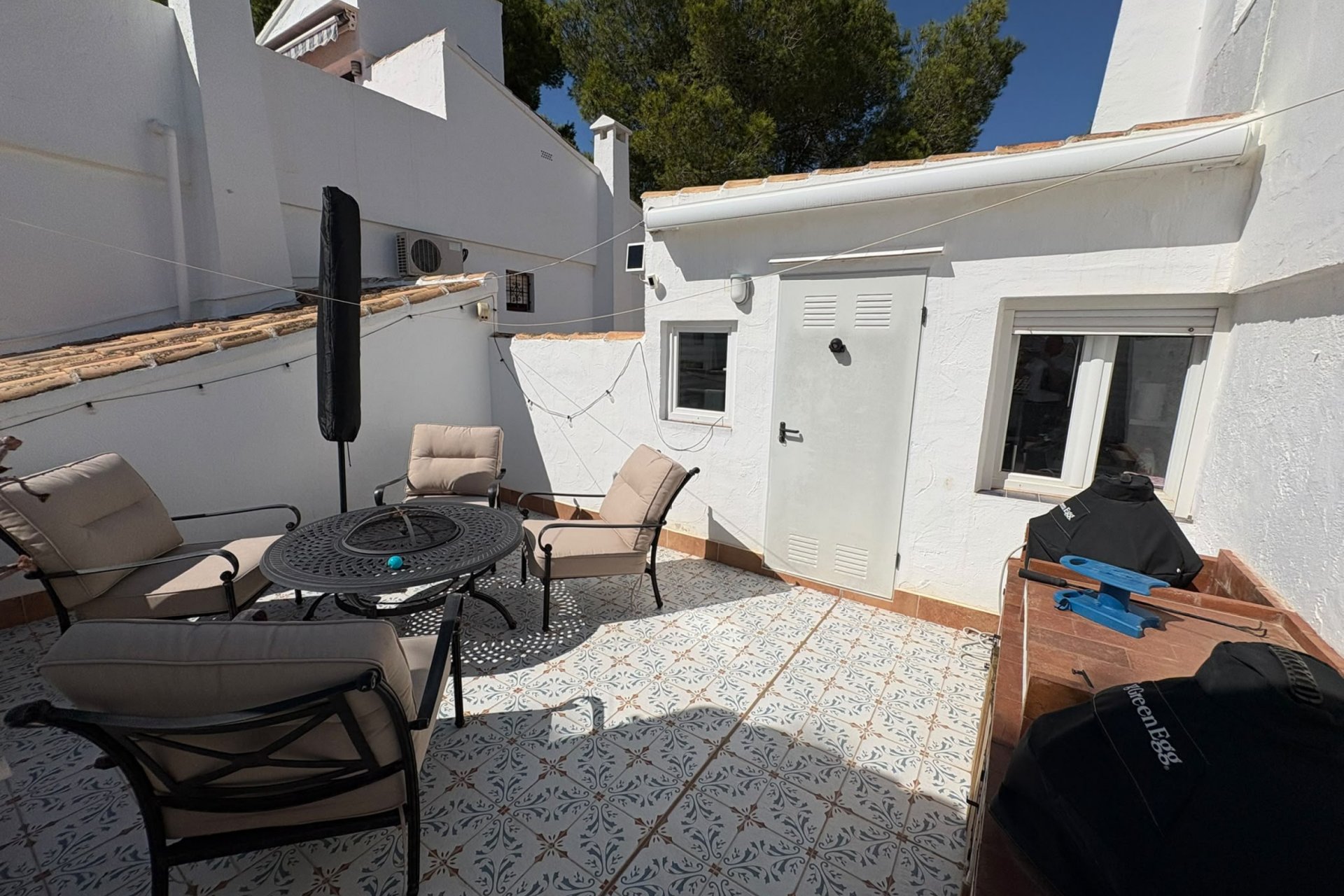 Használt Ingatlanok - Villa -
Villamartin - Costa Blanca