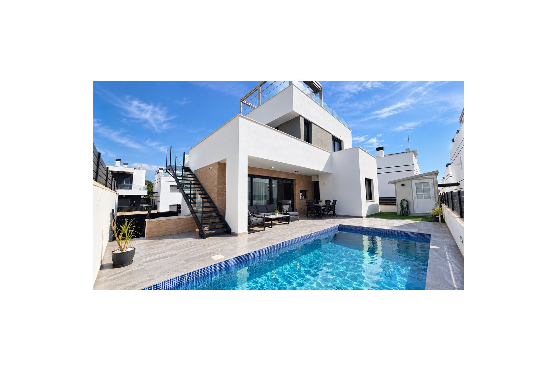 Használt Ingatlanok - Villa -
Villamartin - Costa Blanca