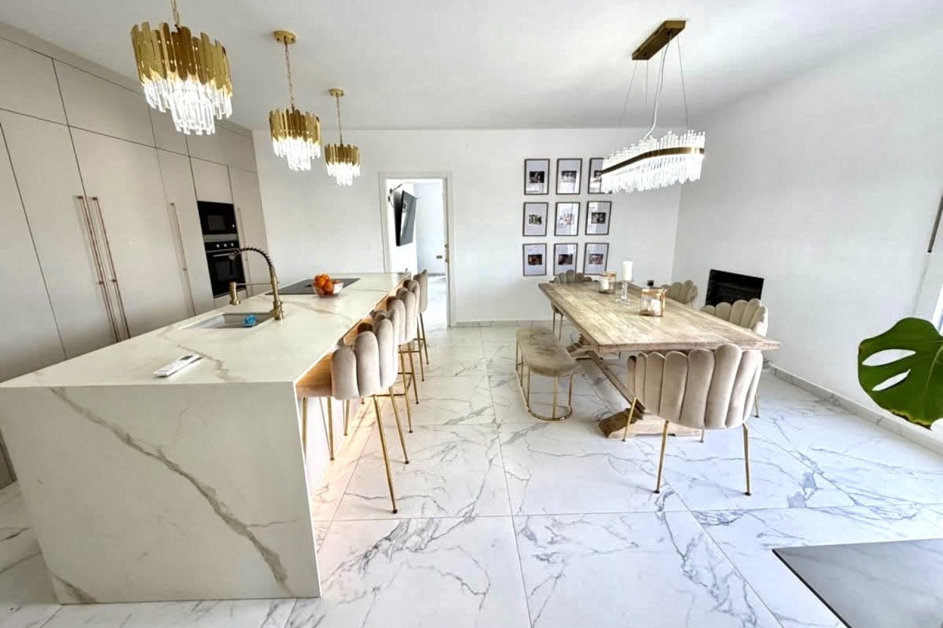 Használt Ingatlanok - Villa -
Villamartin - Costa Blanca