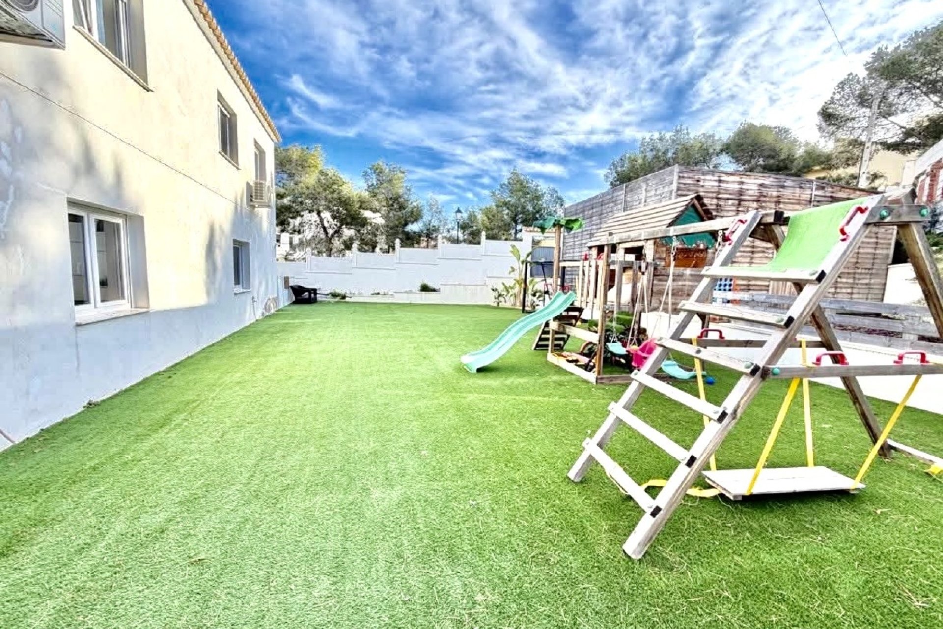Használt Ingatlanok - Villa -
Villamartin - Costa Blanca