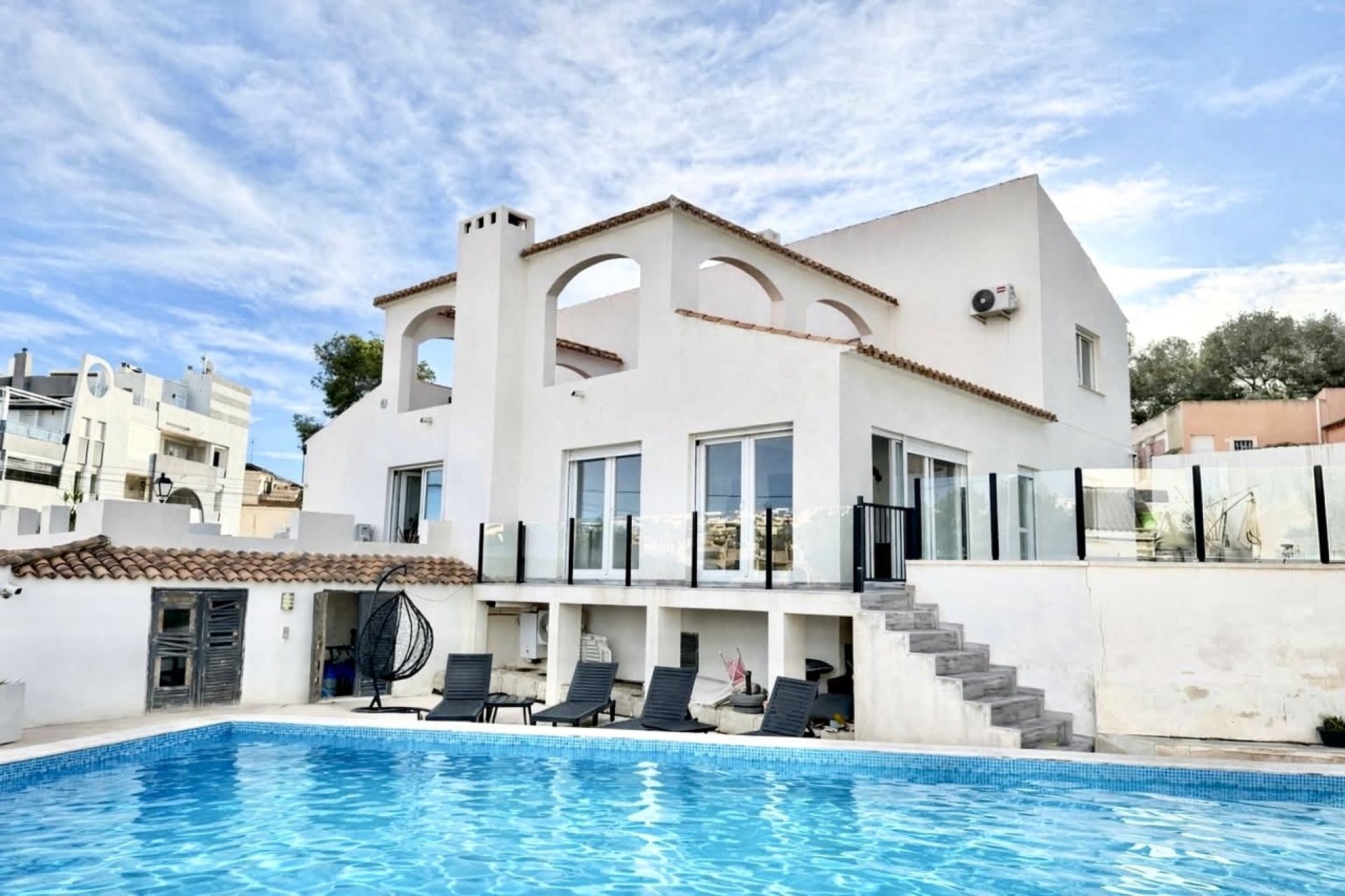 Használt Ingatlanok - Villa -
Villamartin - Costa Blanca