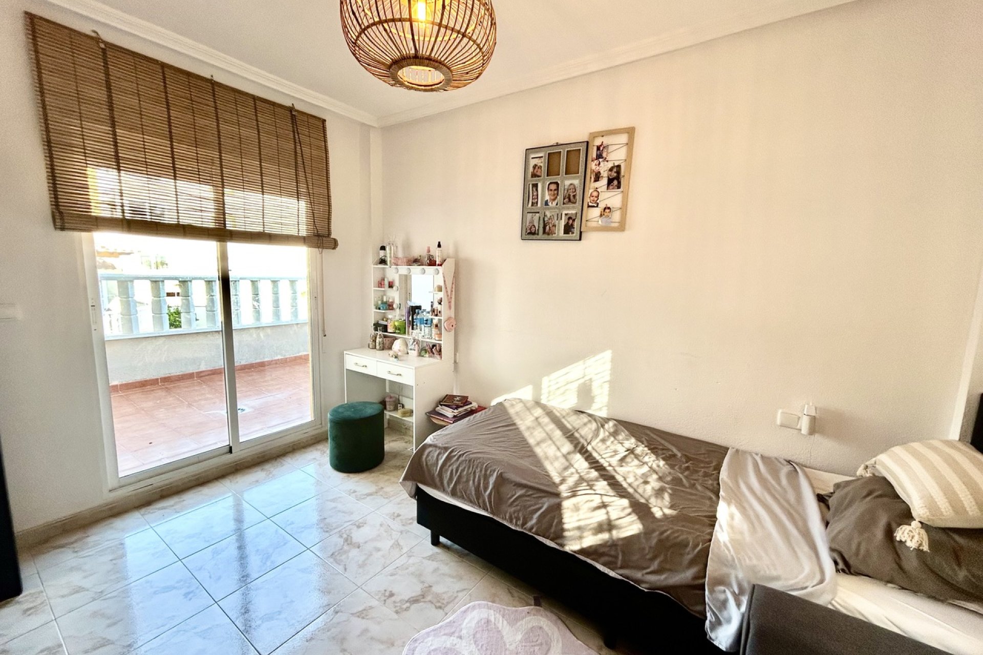 Használt Ingatlanok - Villa -
Villamartin - Costa Blanca