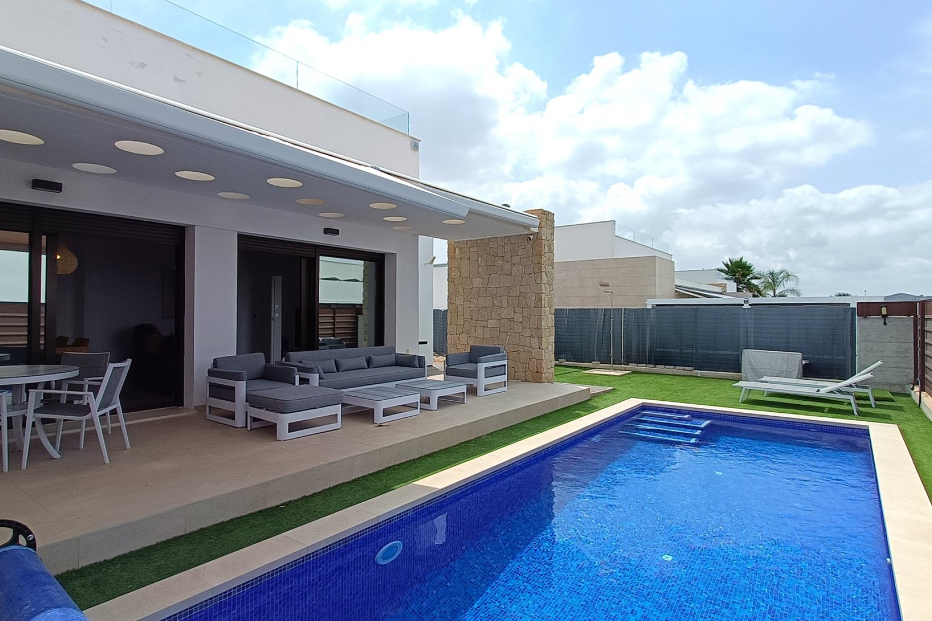 Használt Ingatlanok - Villa -
Vistabella Golf Entre Naranjos - Inland