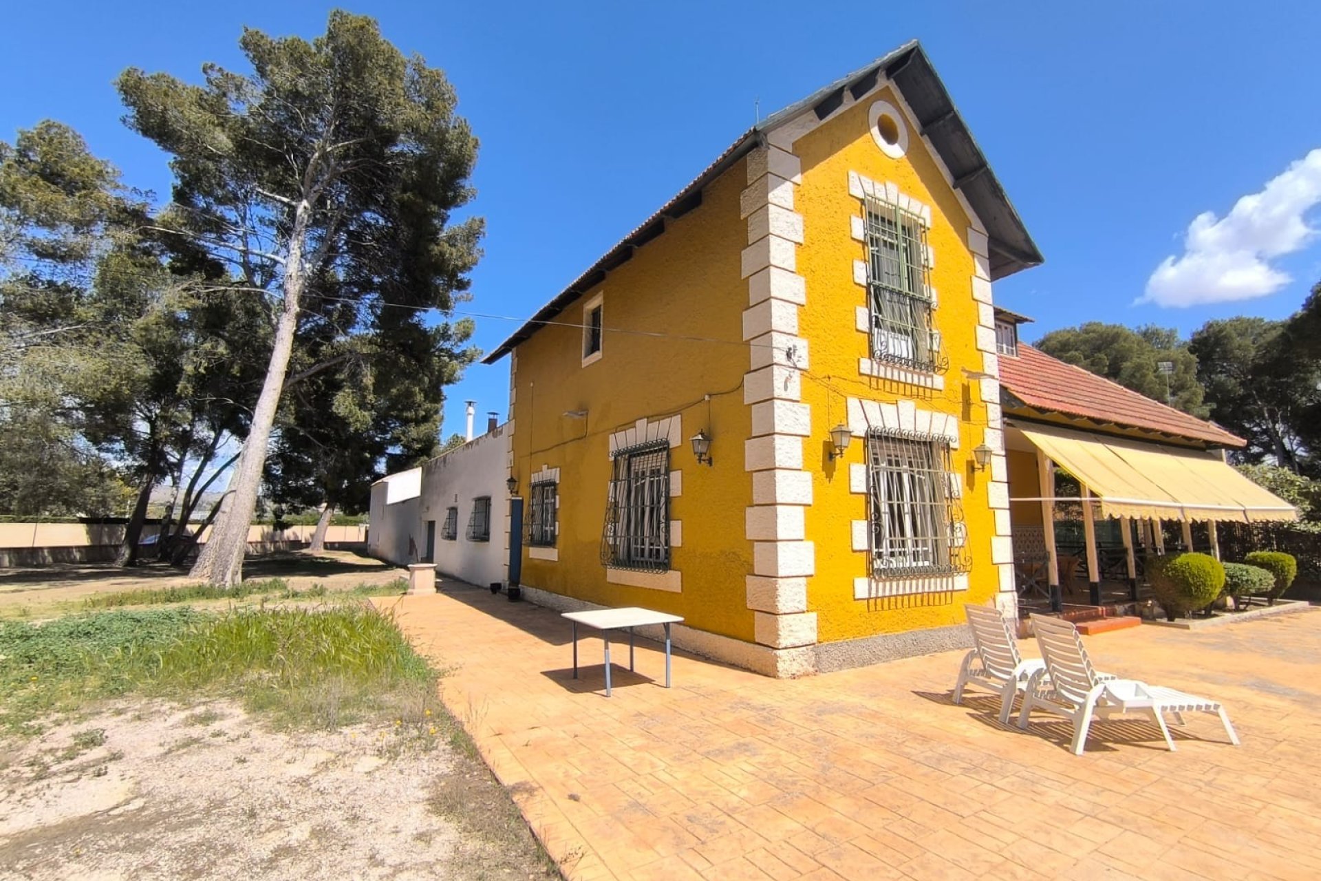 Használt Ingatlanok - Villa -
Yecla - Inland