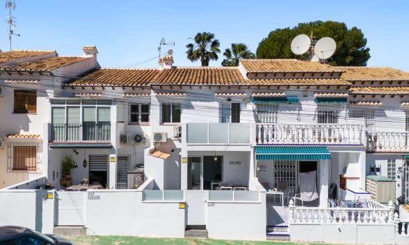 Kétszintes lakás - Használt Ingatlanok - Torrevieja - Costa Blanca