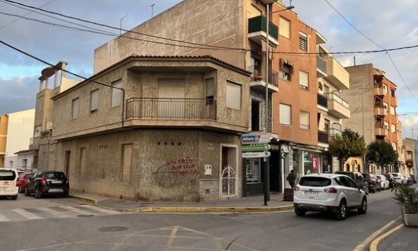 Maison de ville - Revente - Catral -
                Comunidad Valenciana
